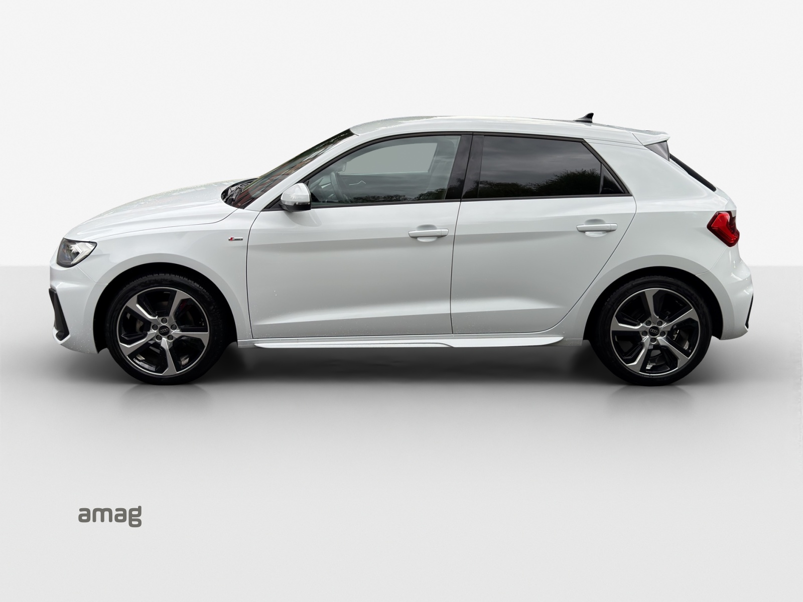 AUDI A1 Sportback 30 TFSI S Line Attraction S-tronic-showroom-element-1