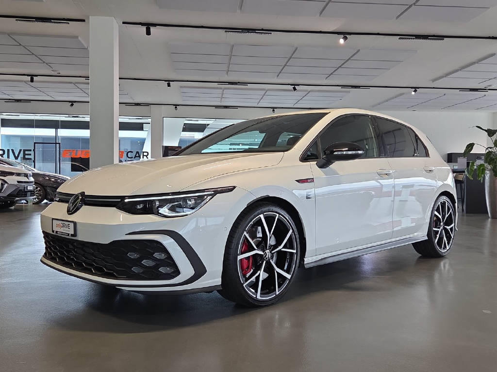 VW Golf VIII 2.0 TSI GTI DSG