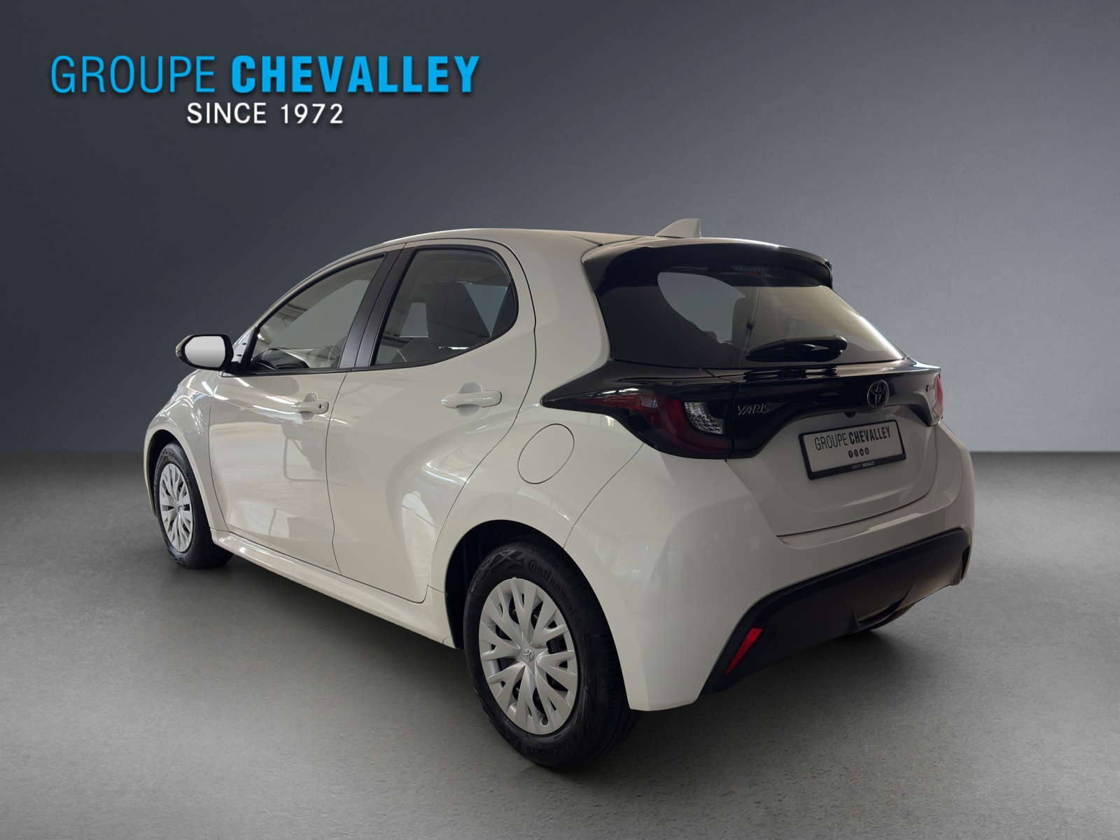 TOYOTA Yaris 1.5 Comfort e-CVT-showroom-element-3