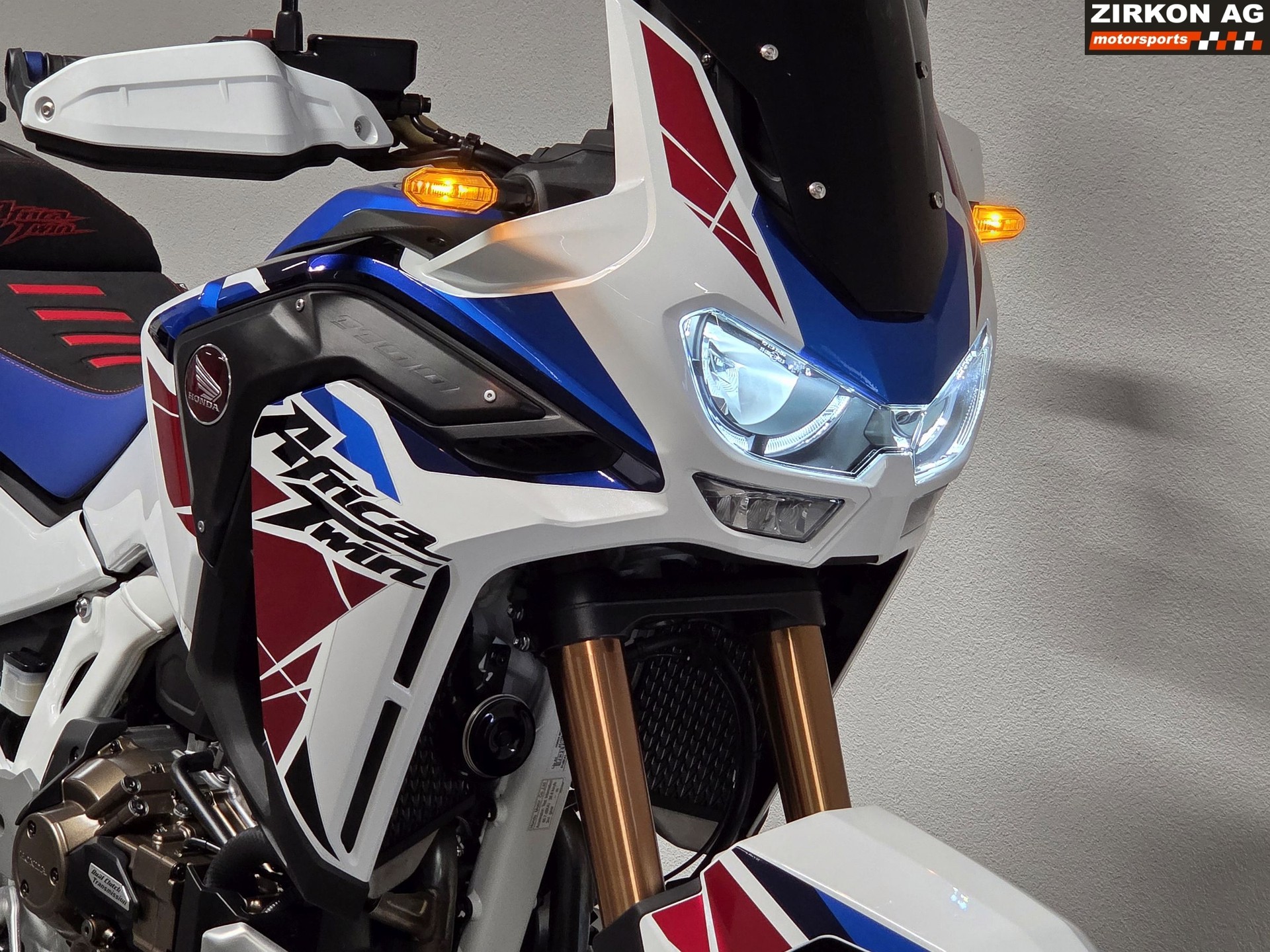 HONDA CRF 1100 DCT Africa Twin Adventure-image-4