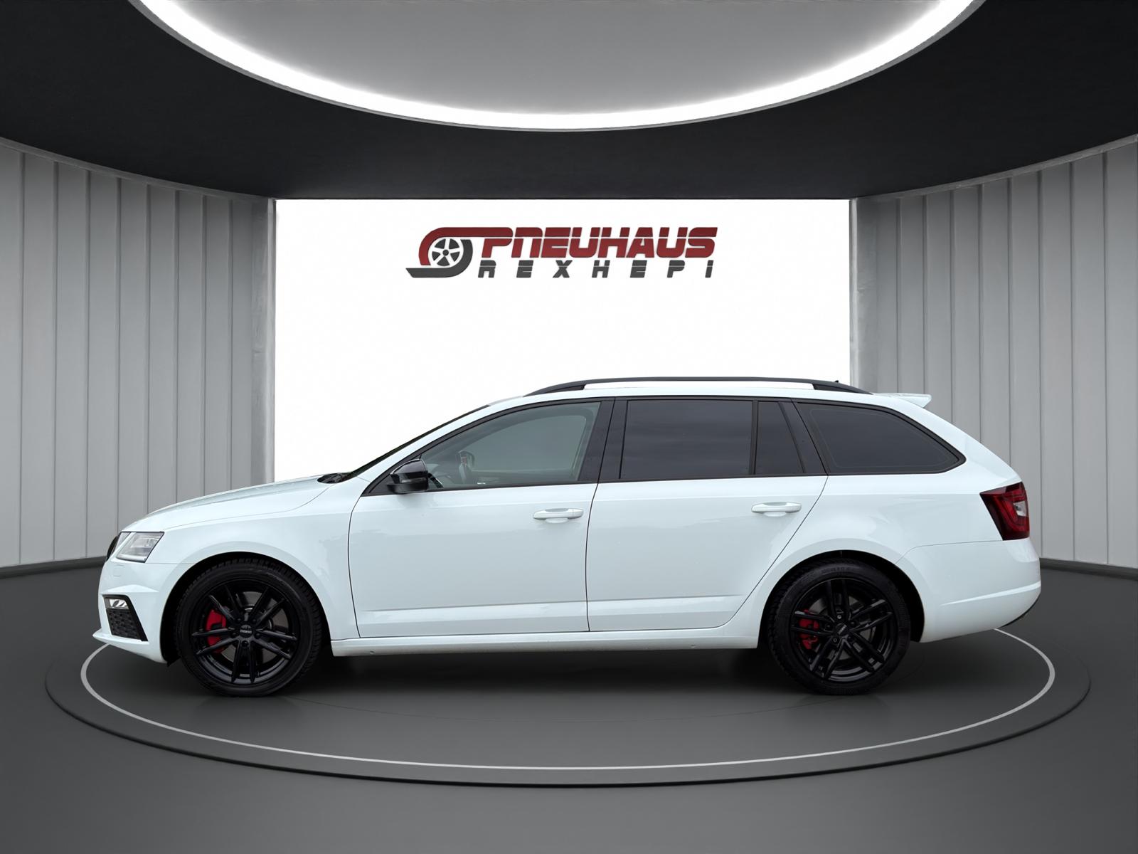 SKODA Octavia Combi 2.0 TSI RS DSG-showroom-element-2