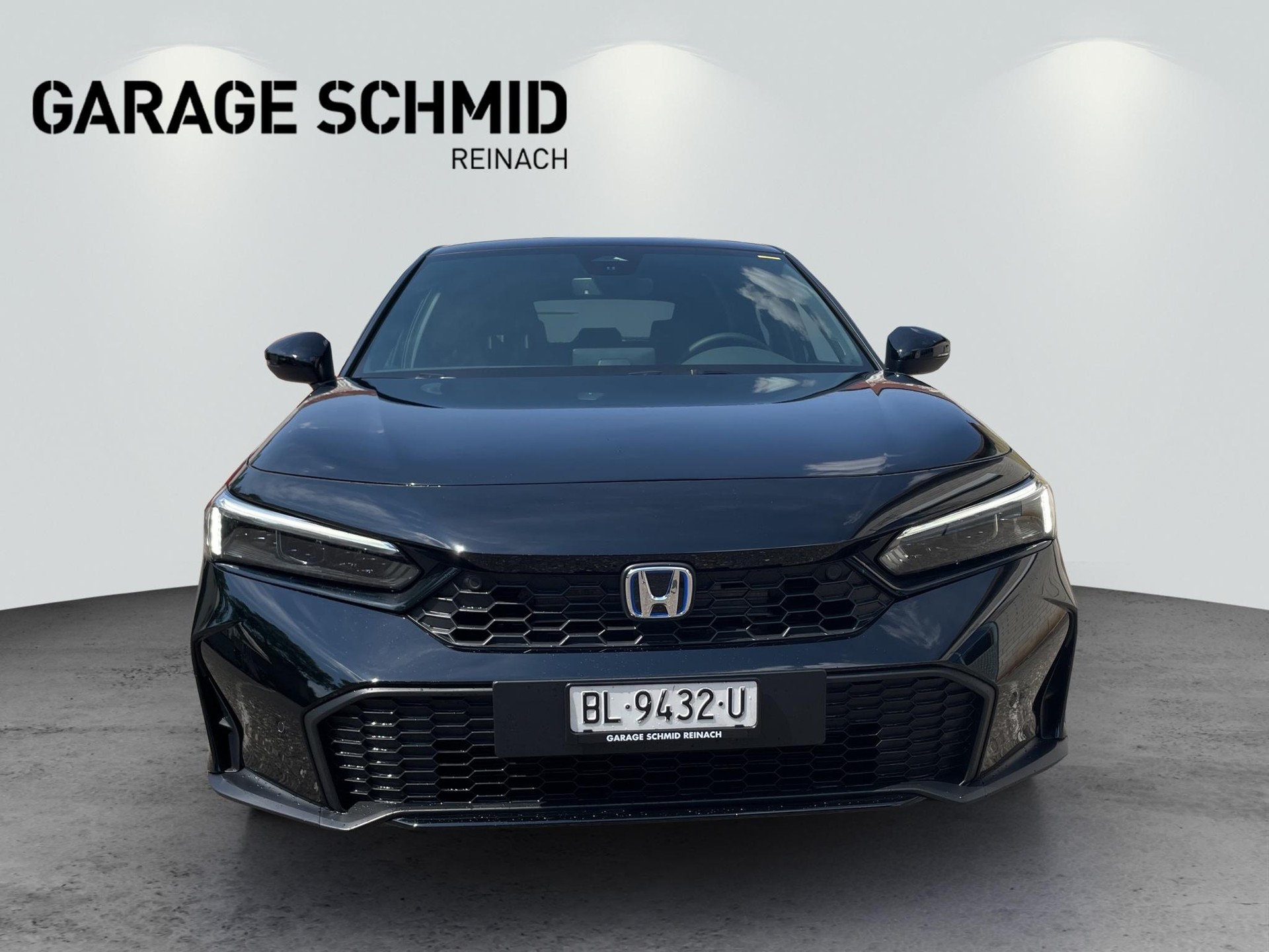 HONDA Civic 2.0 i-MMD Sport-showroom-element-1