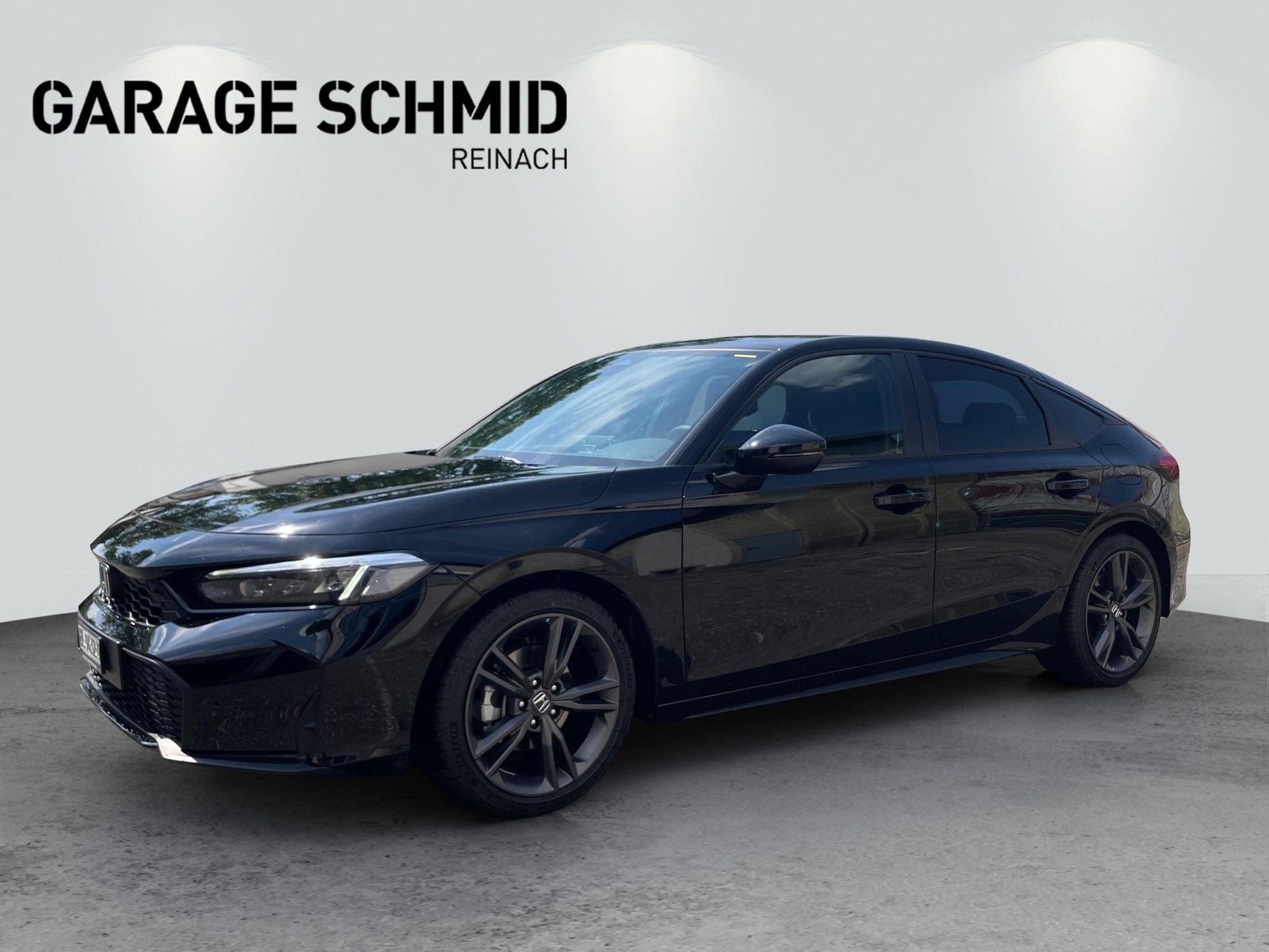 HONDA Civic 2.0 i-MMD Sport-showroom-element-2