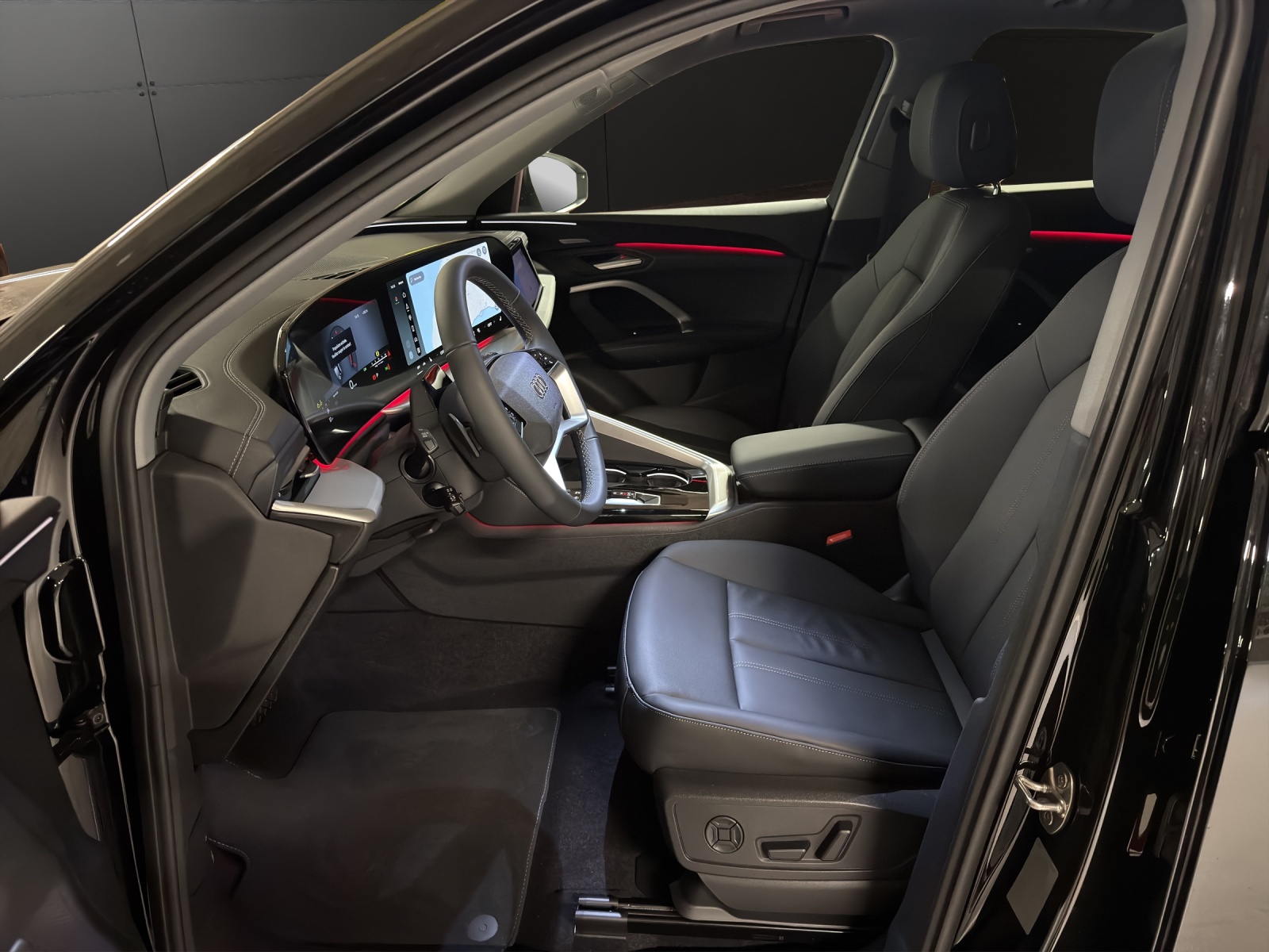 AUDI Q5 TFSI quatto 150 kW S-tronic-image-24