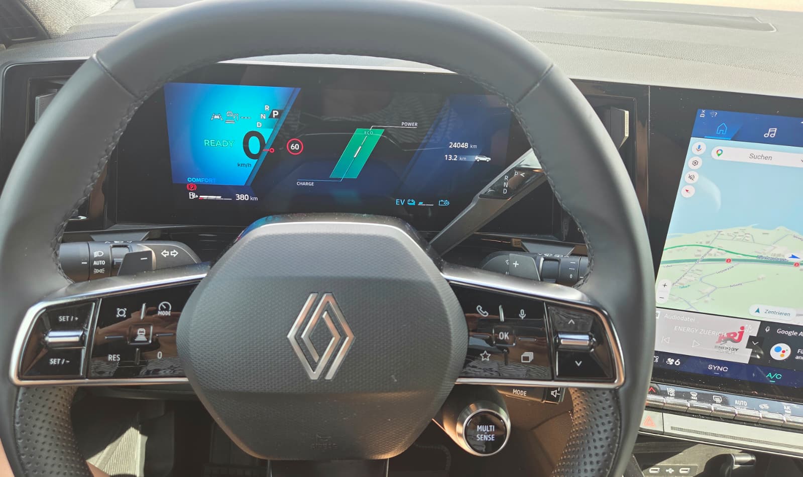 RENAULT Espace 1.2 E-Tech 200 Techno 7-Sitze-image-10