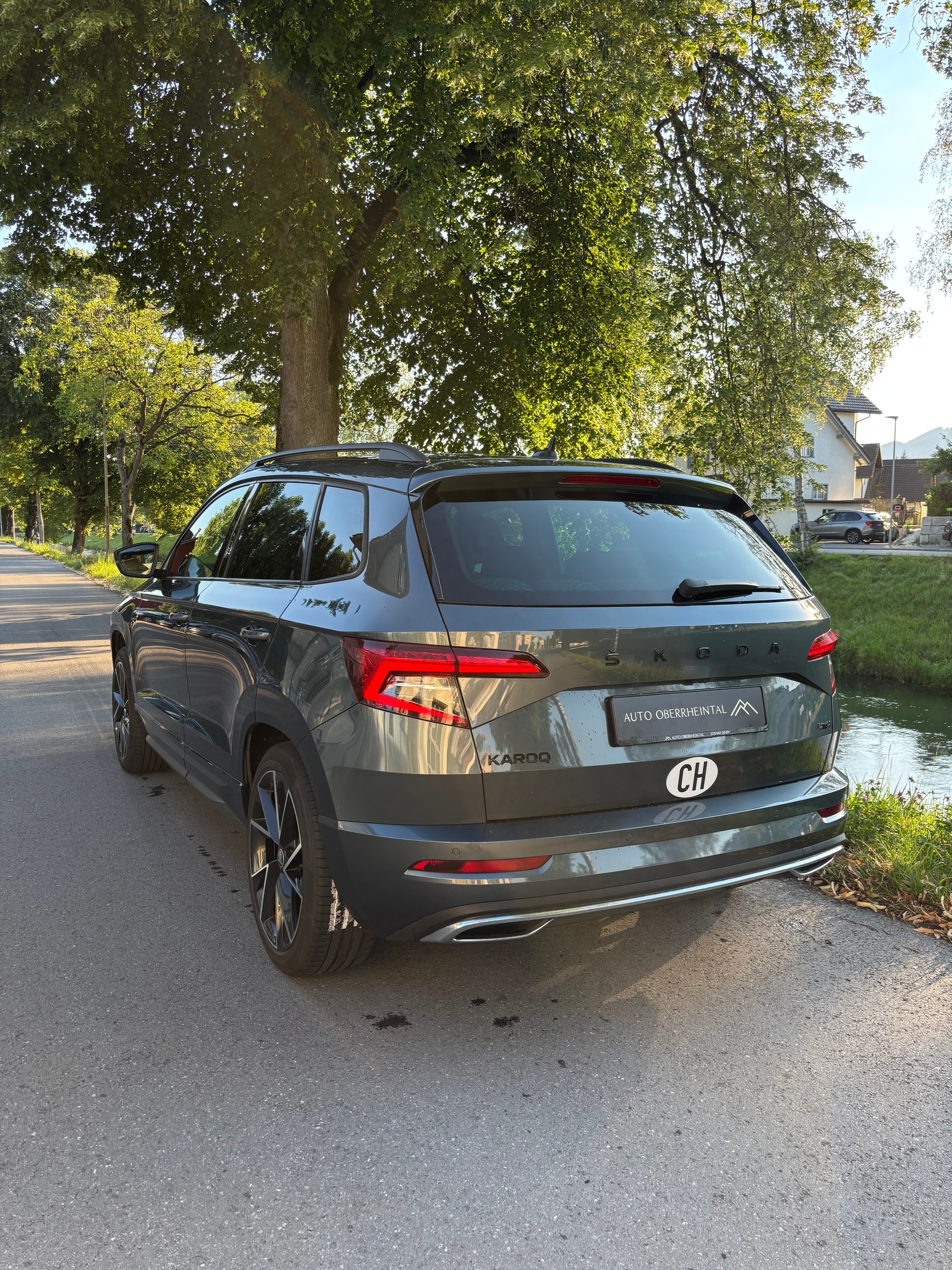 SKODA Karoq 2.0 TSI SportLine 4x4 DSG-image-4