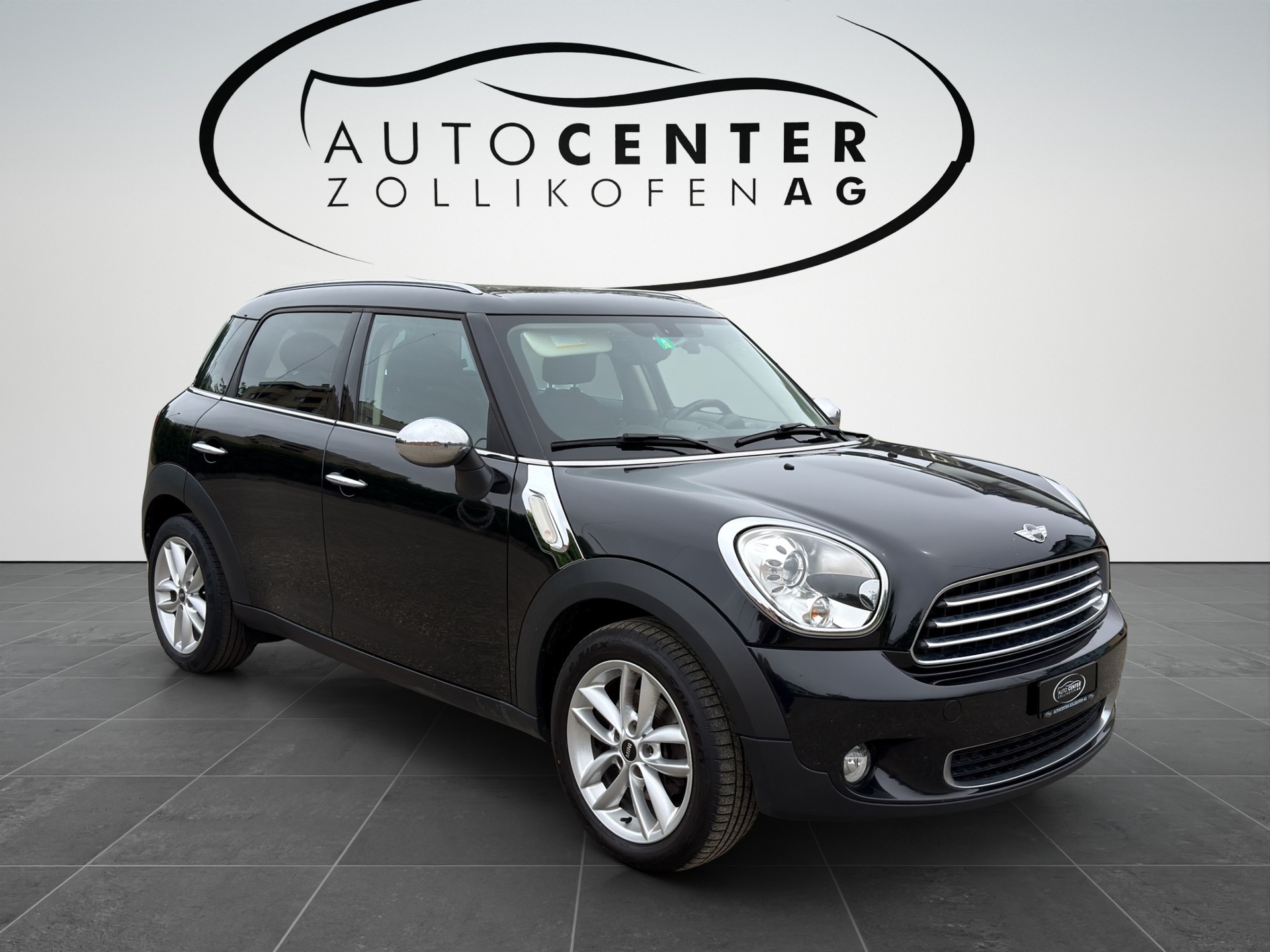 MINI Countryman Cooper FWD Steptronic-showroom-element-2