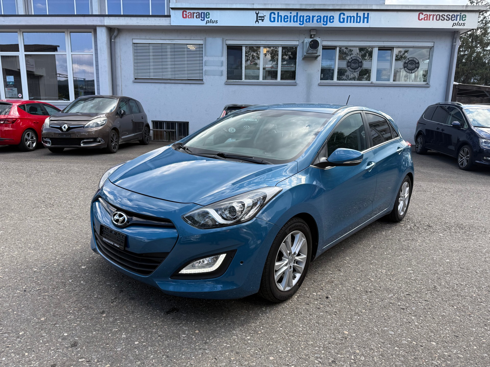 HYUNDAI i30 1.6 GDI Premium Automatic