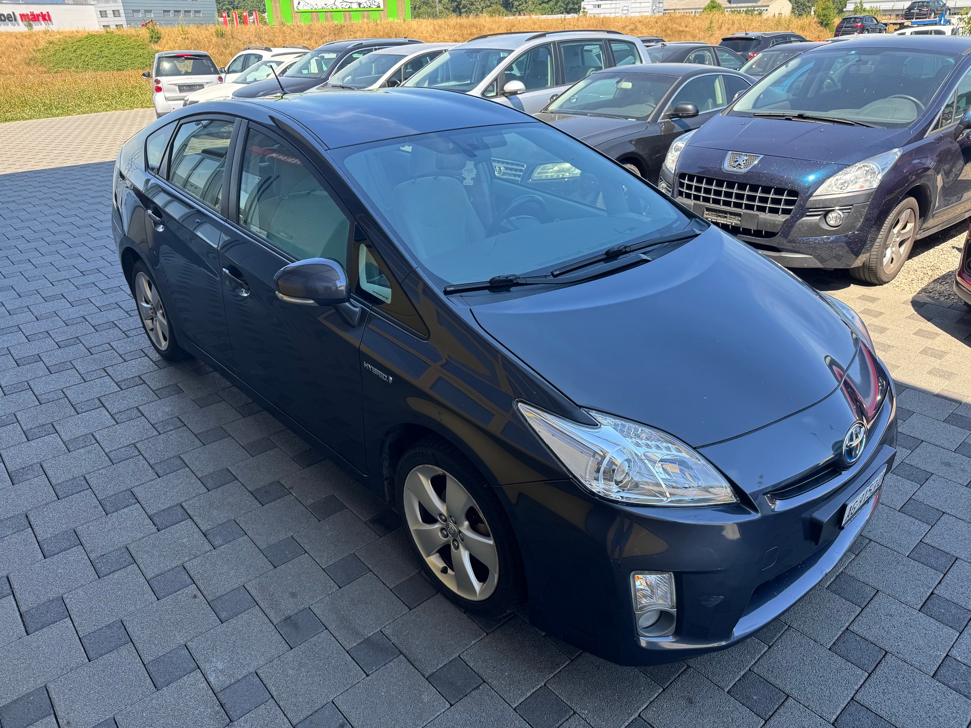 TOYOTA Prius 1.8 16V HSD Luna-image-8