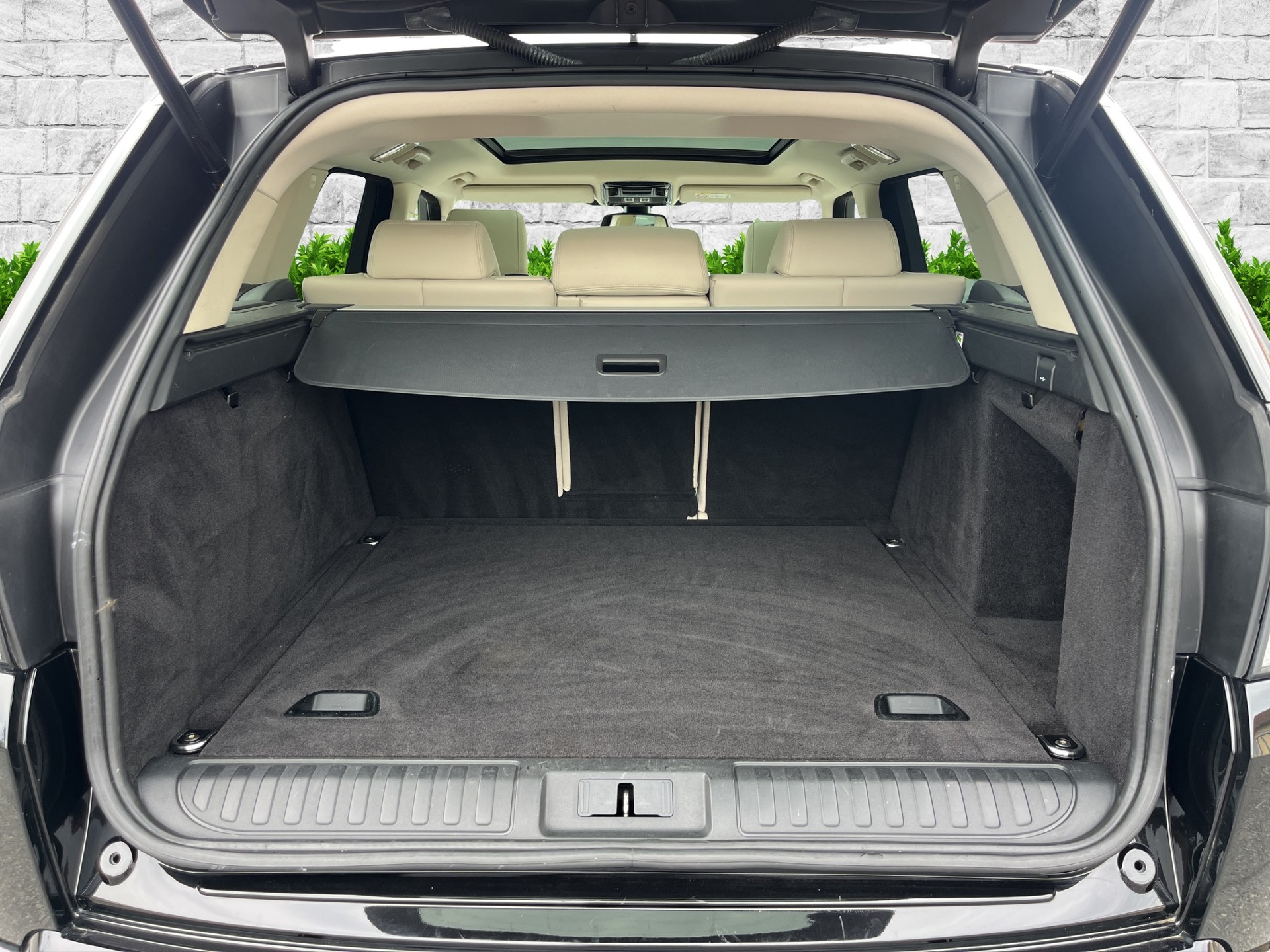 LAND ROVER Range Rover Sport 3.0 SDV6 HSE Automatic-image-16