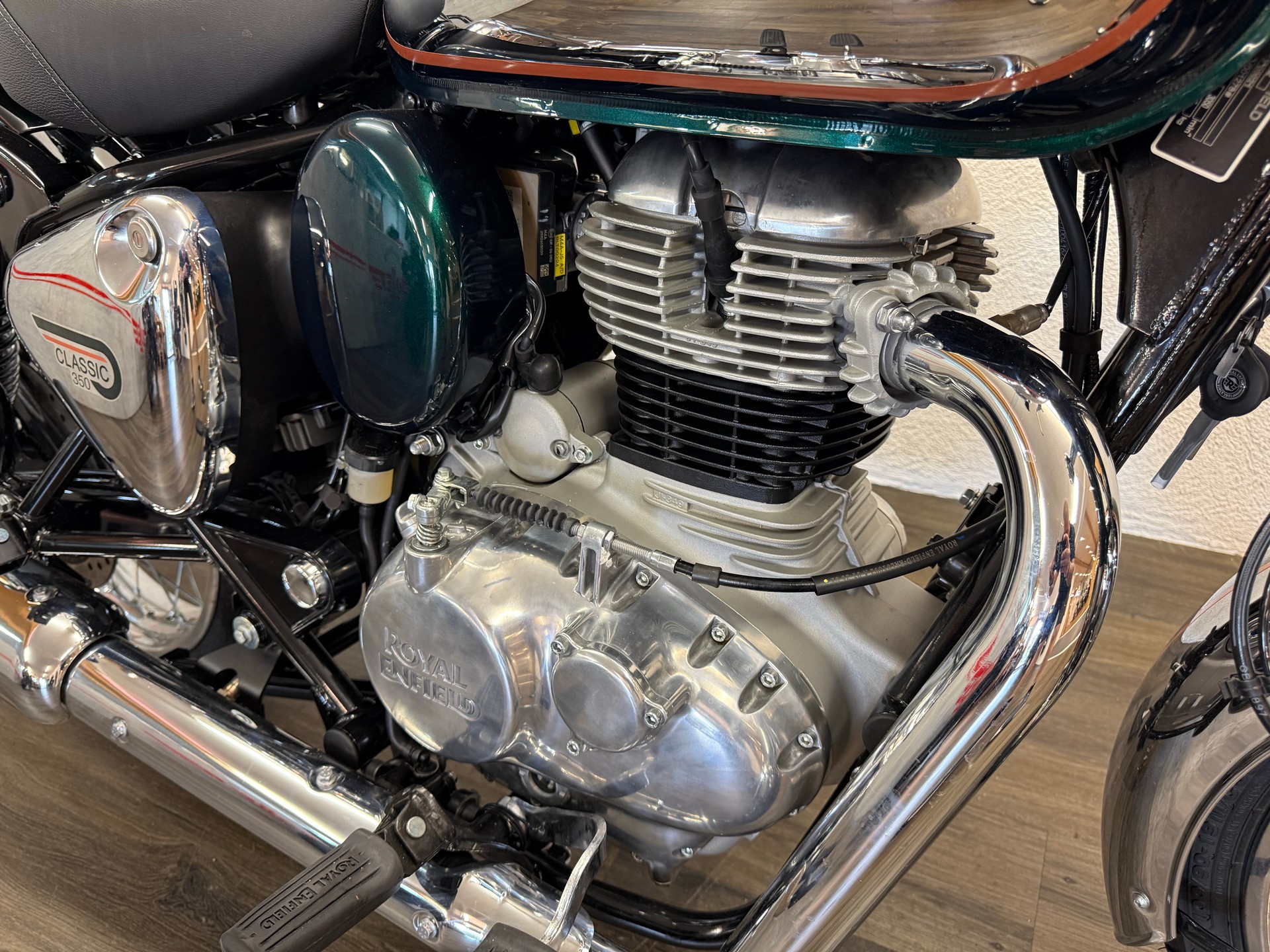 ROYAL ENFIELD Classic 350 Base-image-8