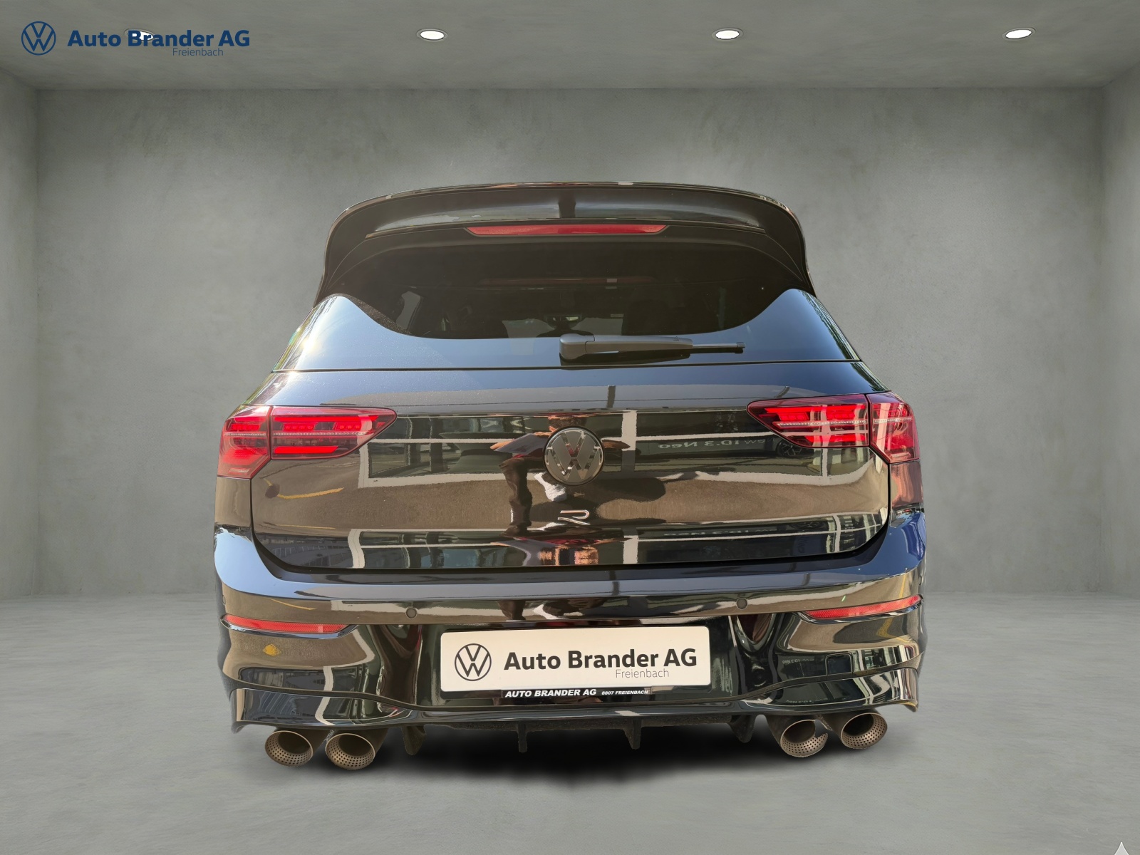 VW Golf 2.0 TSI R DSG 4Motion R Performance-showroom-element-3