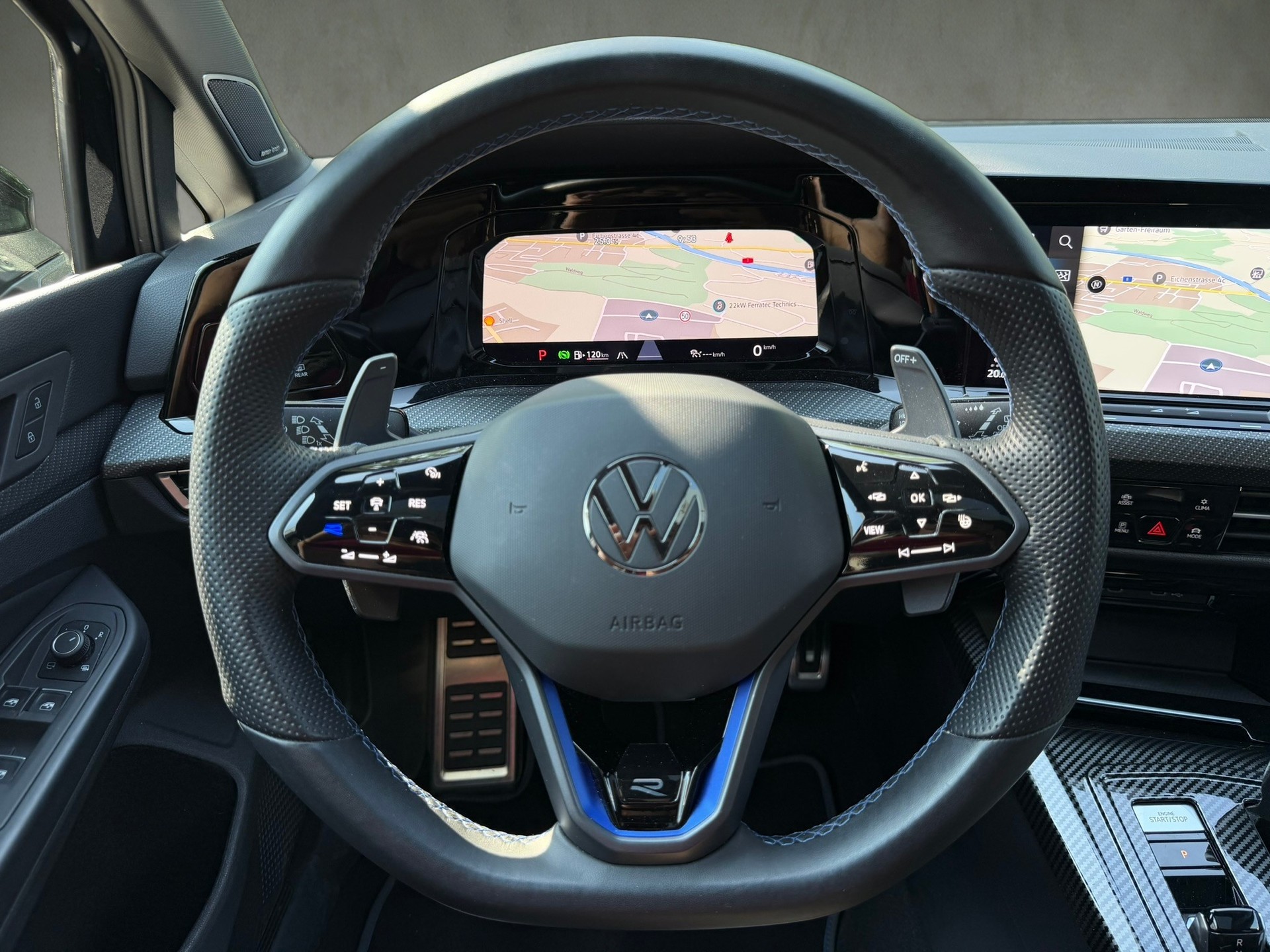 VW Golf 2.0 TSI R DSG 4Motion R Performance-image-22