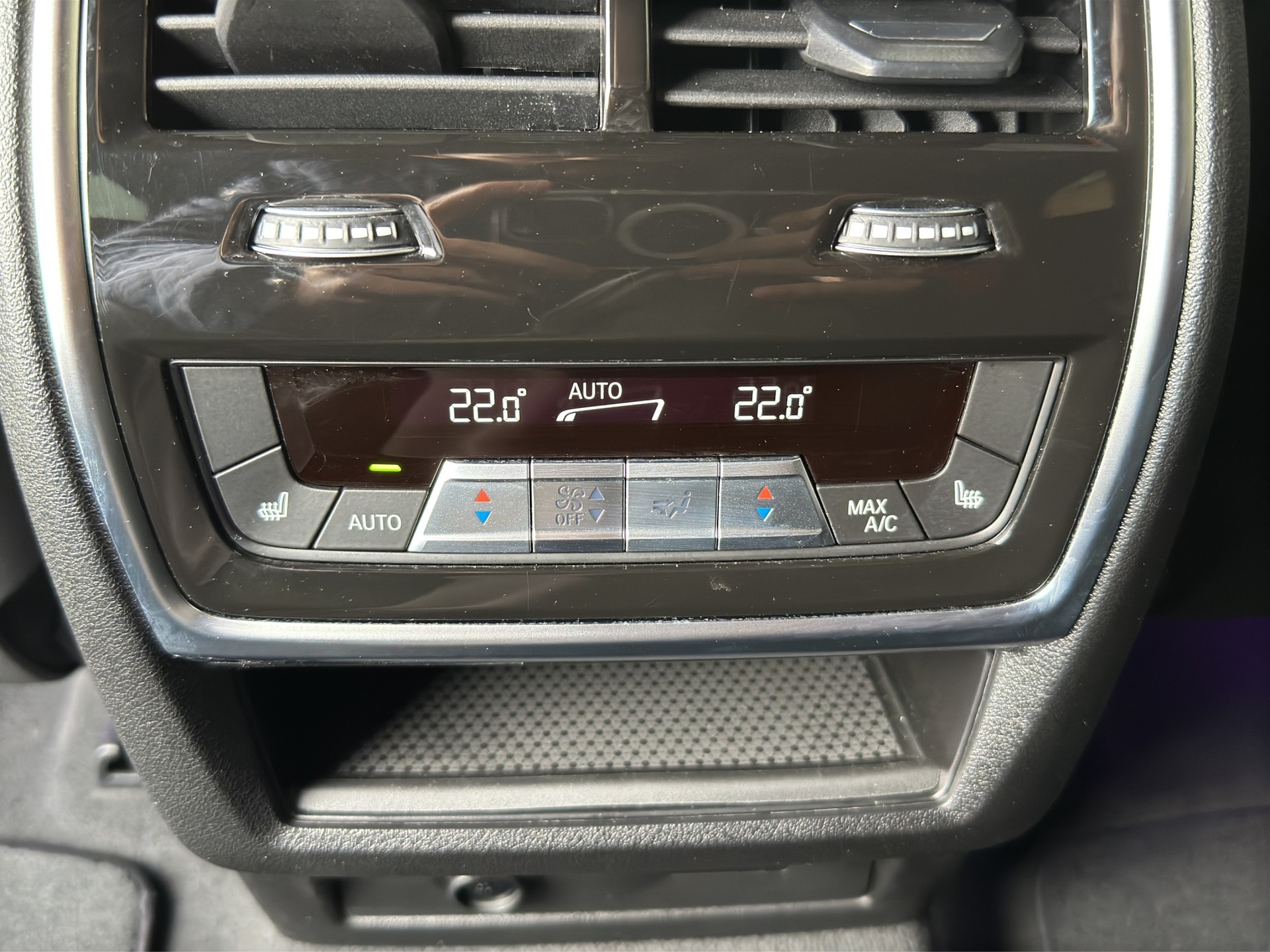 BMW XM xDrive PHEV Label INDIVIDUAL (CH) AHK-image-26