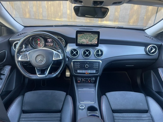 MERCEDES-BENZ CLA 200d AMG Line 7G-DCT-image-20