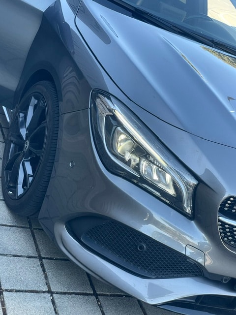 MERCEDES-BENZ CLA 200d AMG Line 7G-DCT-image-5