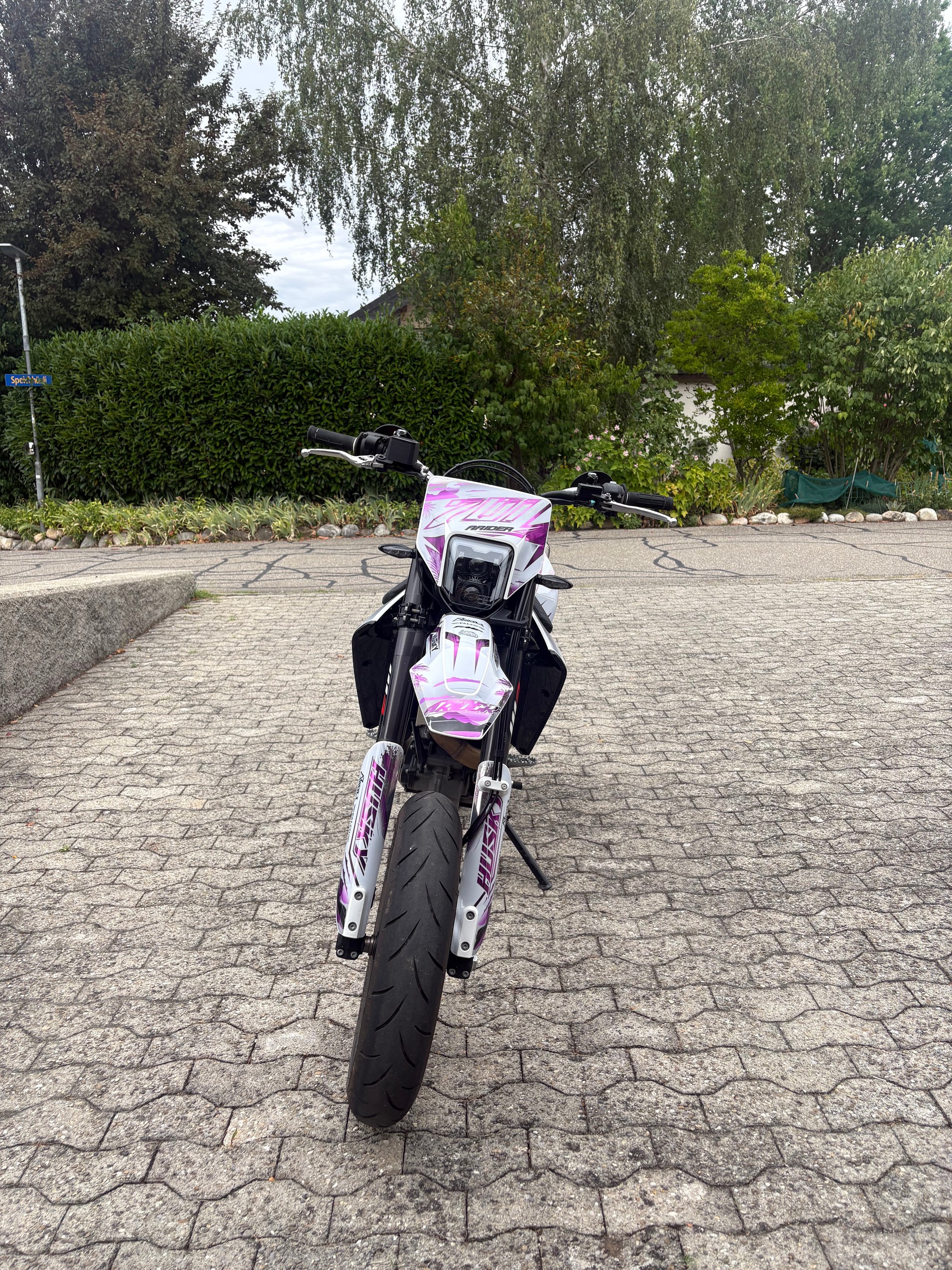 HUSQVARNA 701 Supermoto-image-5