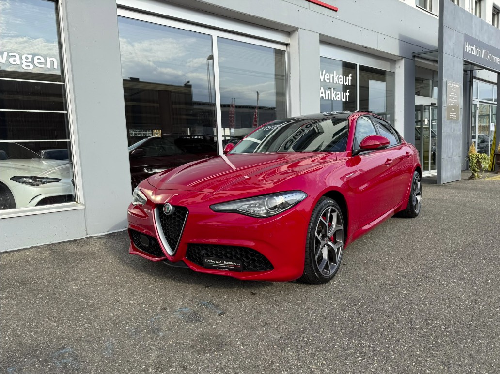 ALFA ROMEO Giulia 2.0 Veloce 280PS Q4 Sky-showroom-element-3