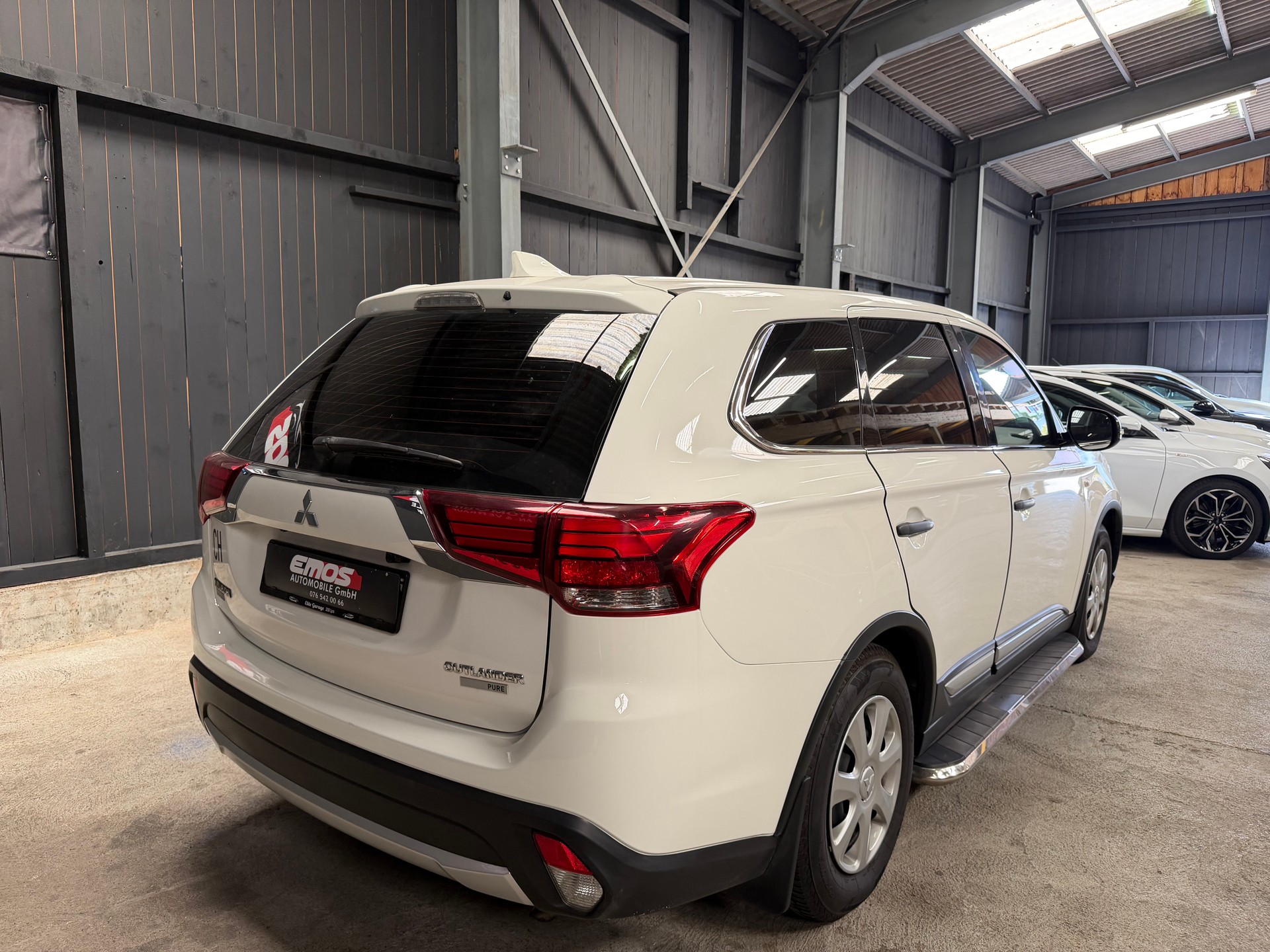 MITSUBISHI Outlander 2.0 Pure 2WD-image-6