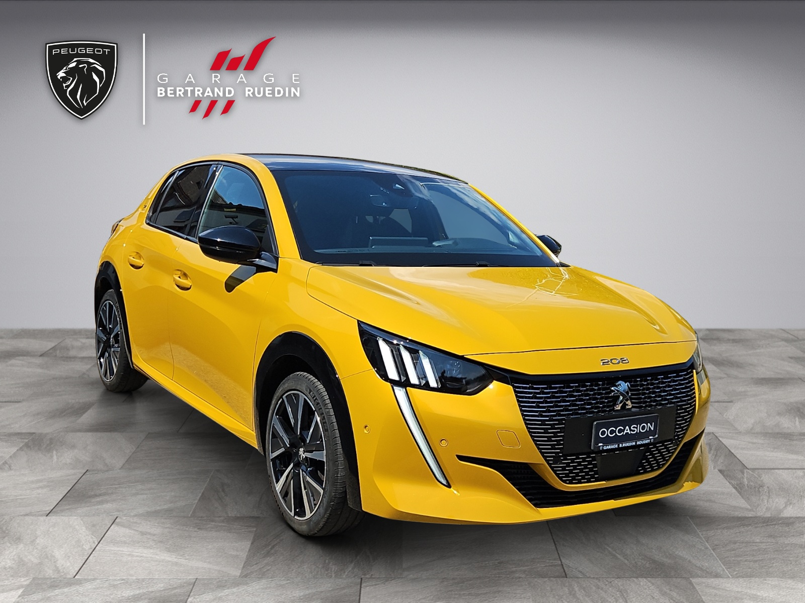 PEUGEOT 208 1.2 PureTech GT-showroom-element-1