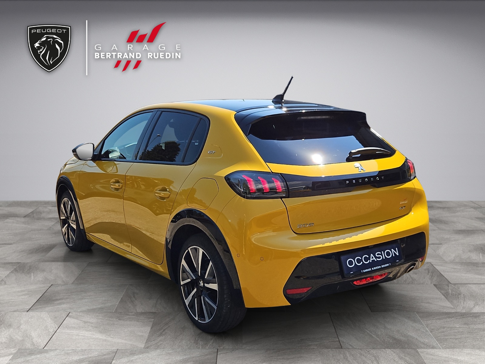PEUGEOT 208 1.2 PureTech GT-showroom-element-3