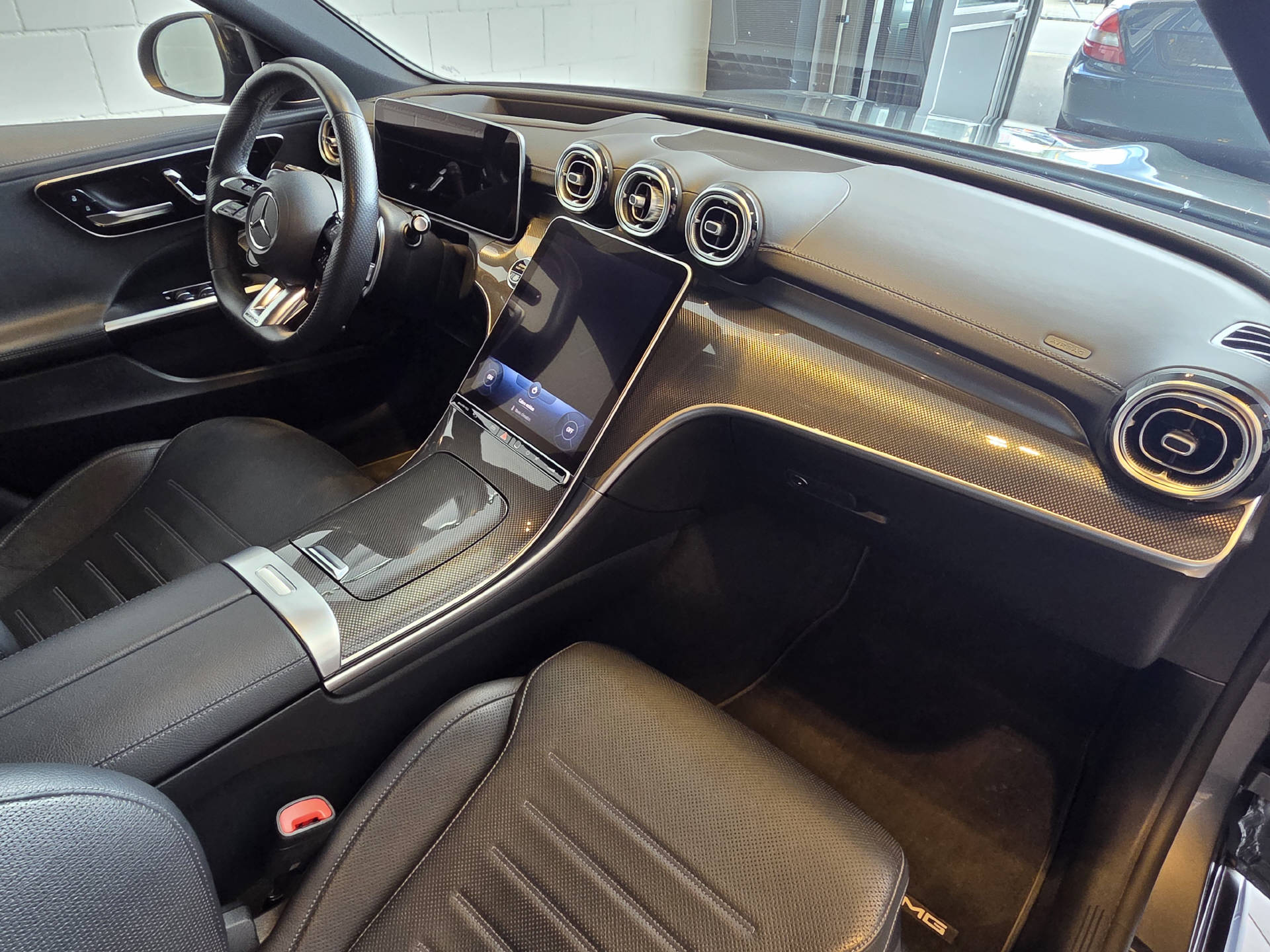 MERCEDES-BENZ C 43 AMG 4matic-image-20