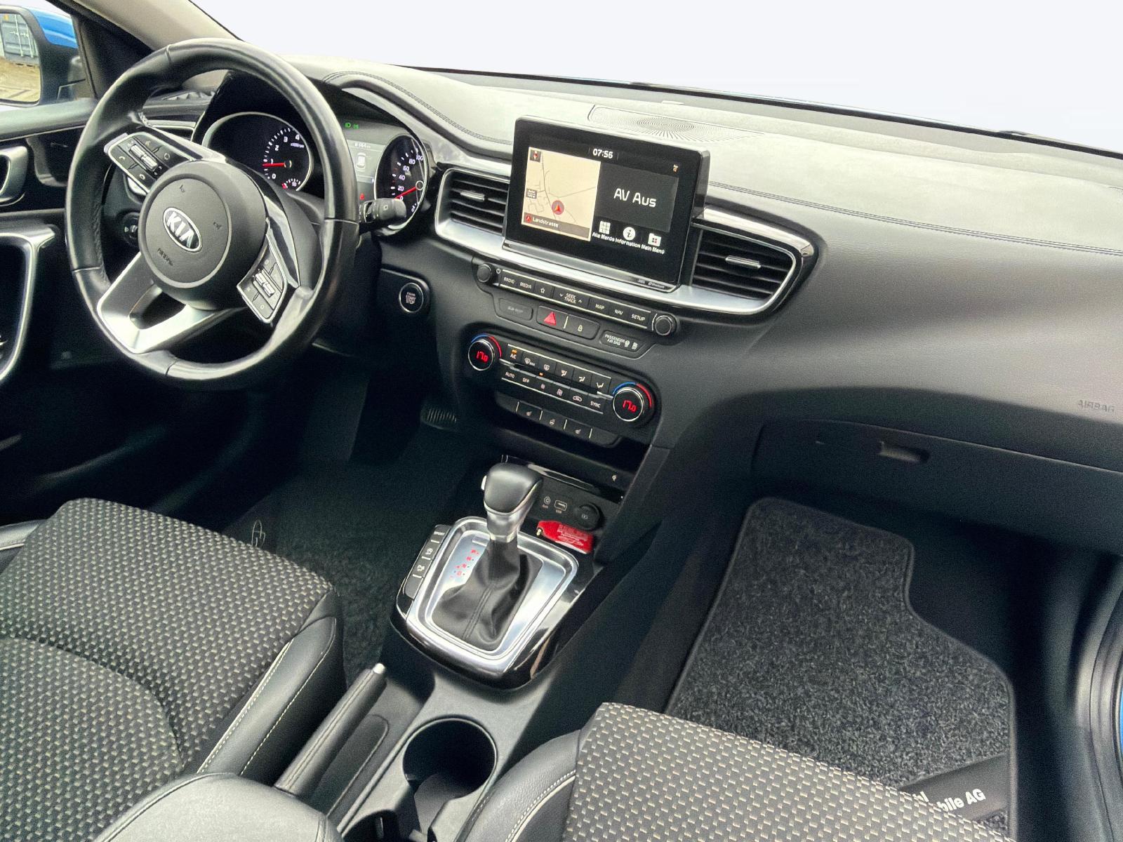 KIA Ceed SW 1.4 T-GDi Style-image-9