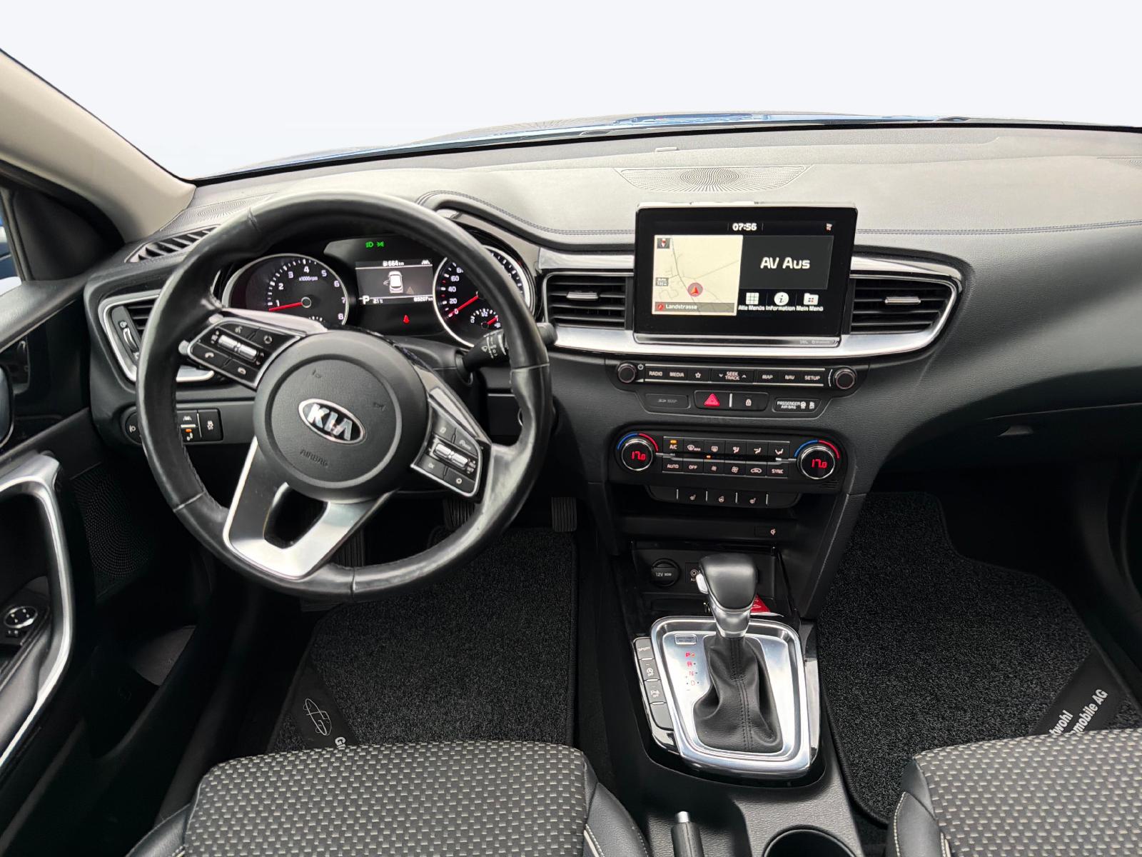 KIA Ceed SW 1.4 T-GDi Style-image-8