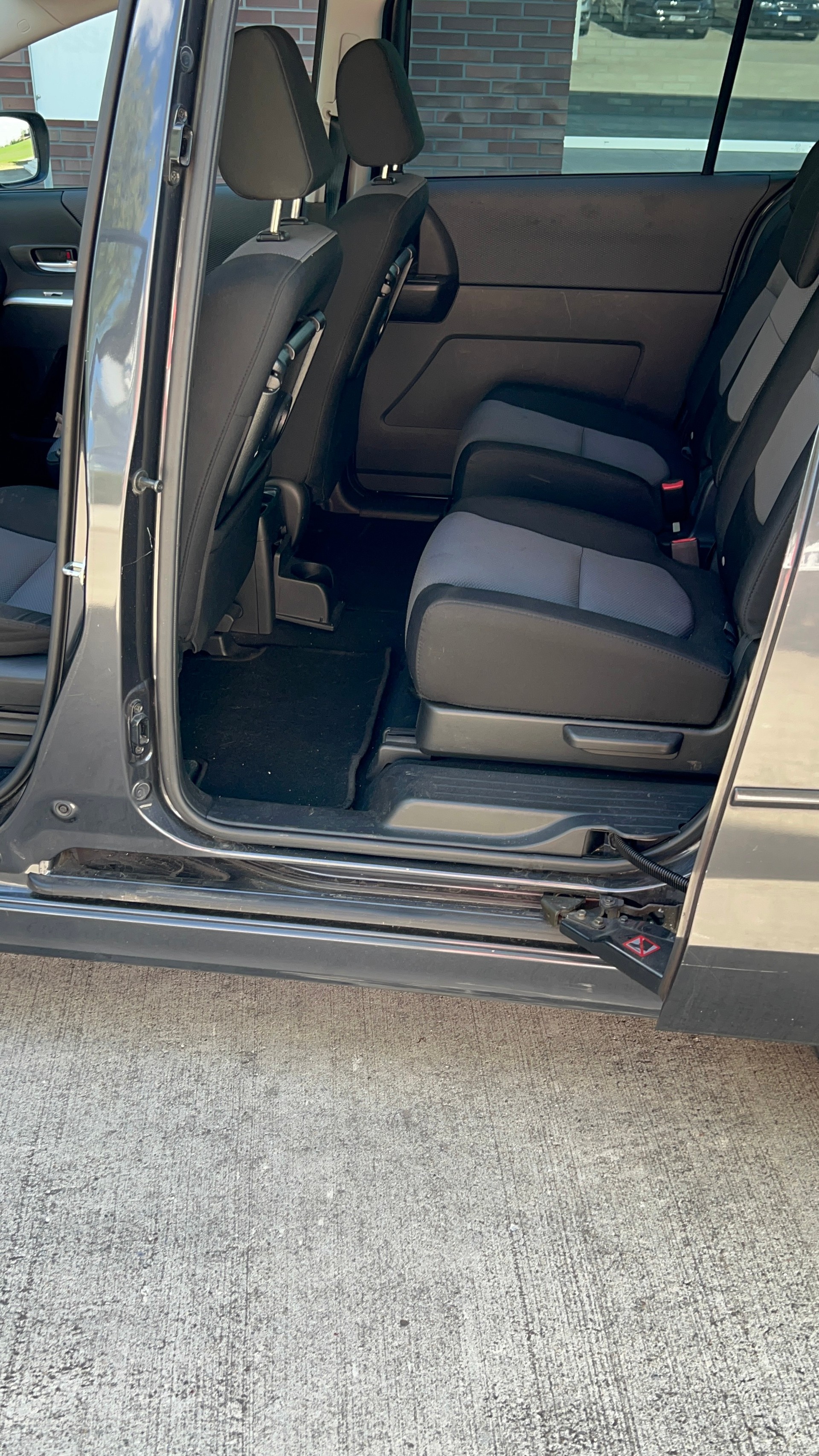 MAZDA 5 2.0 16V Exclusive-image-2