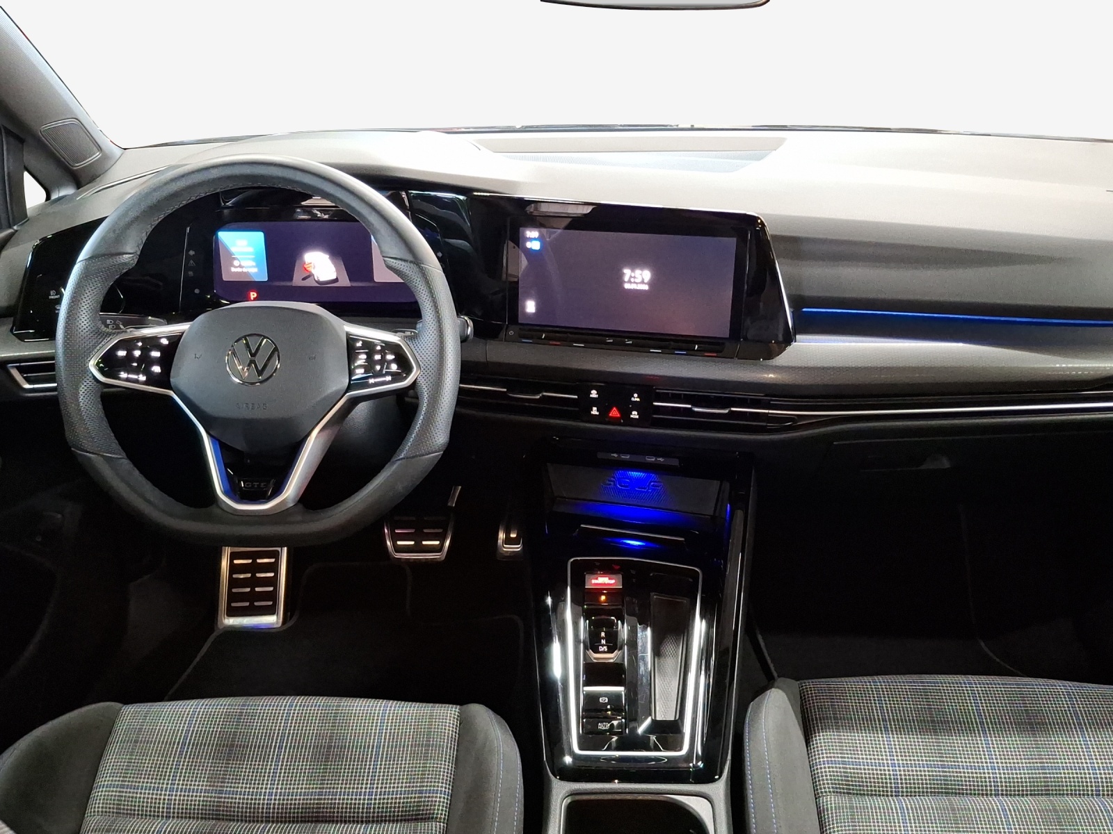 VW Golf 1.4 TSI PHEV GTE-image-9