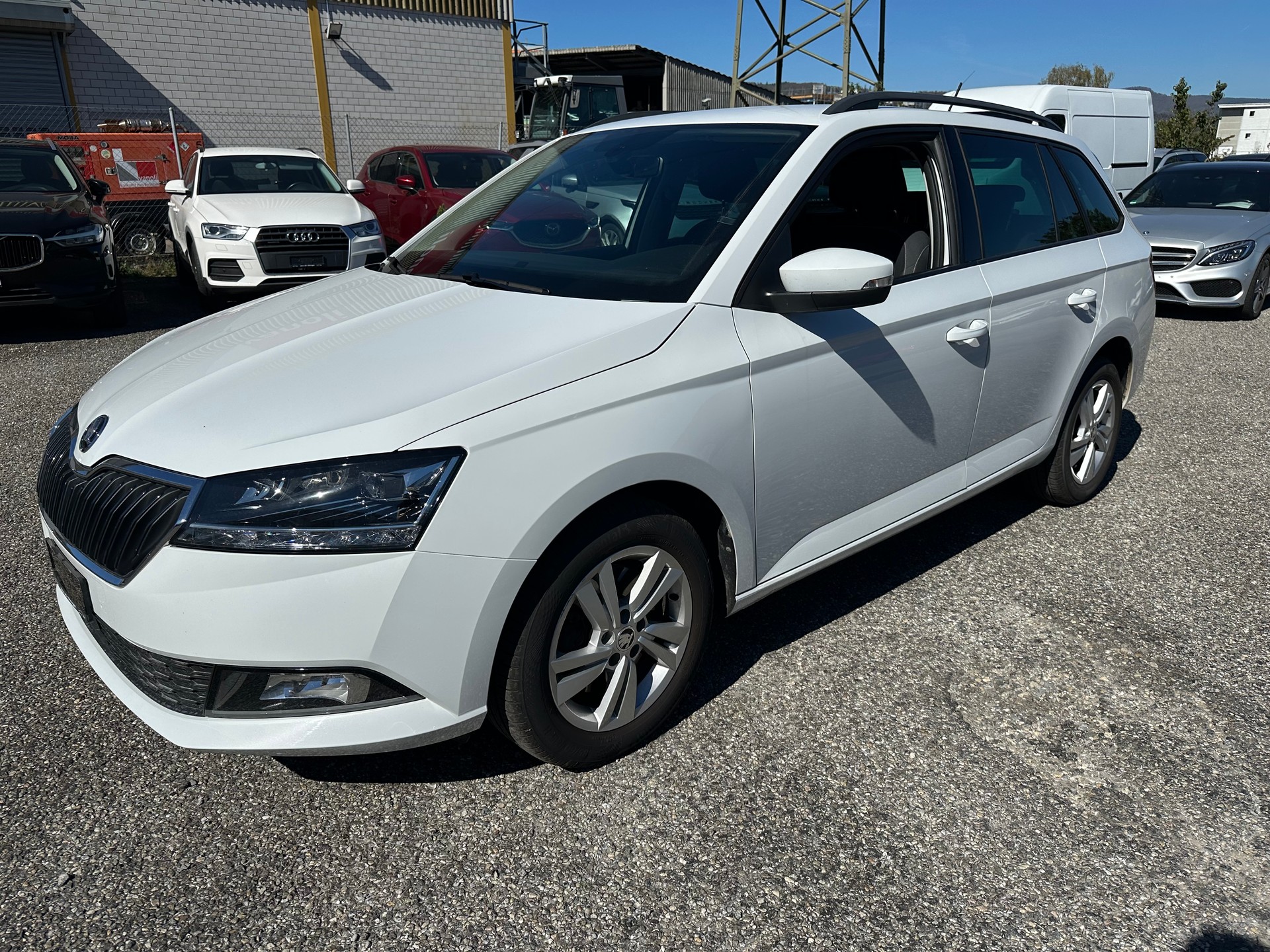 SKODA Fabia Combi 1.0 TSI Ambition-image-7
