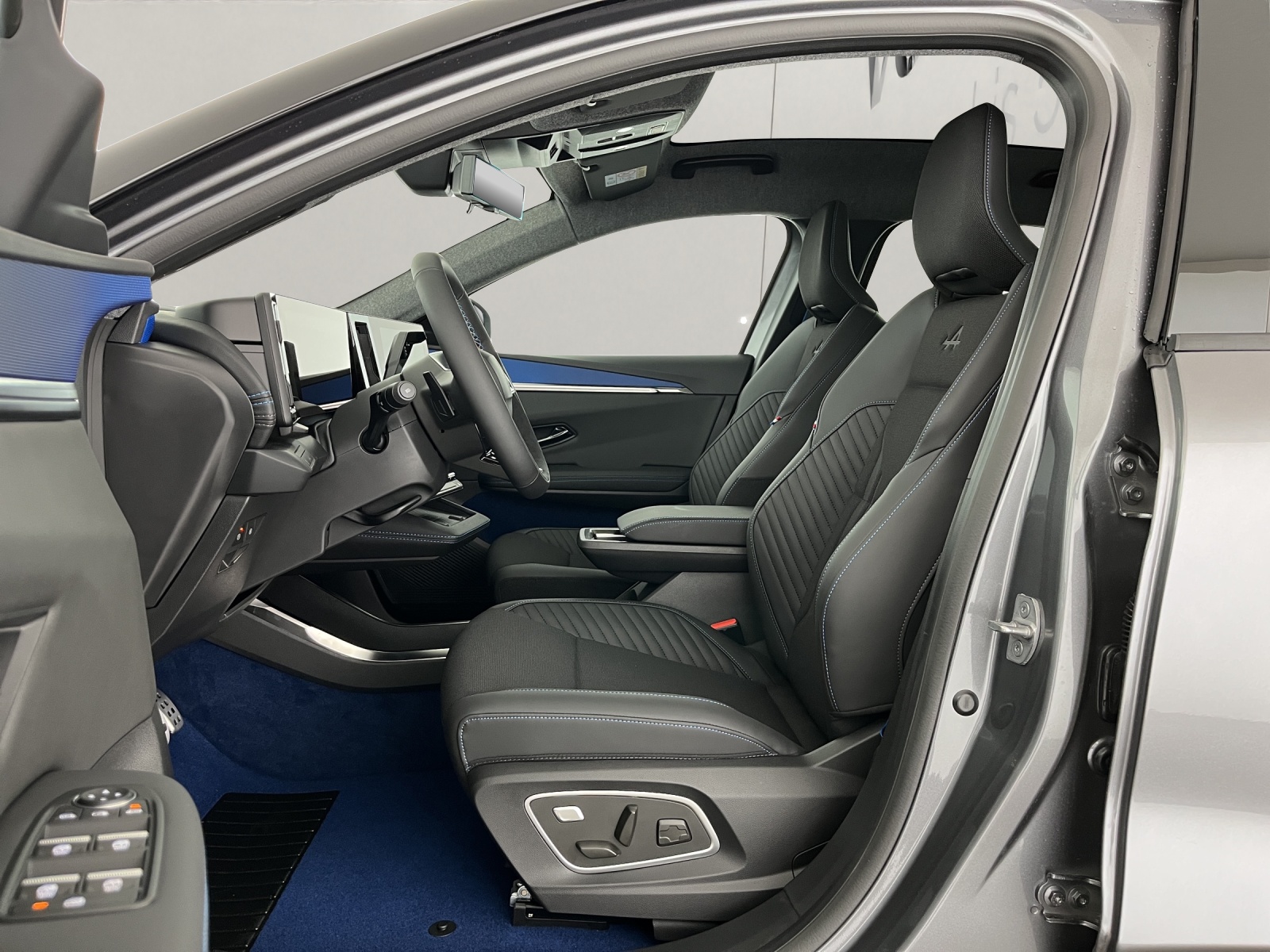 RENAULT Scénic E-Tech esprit Alpine-image-7