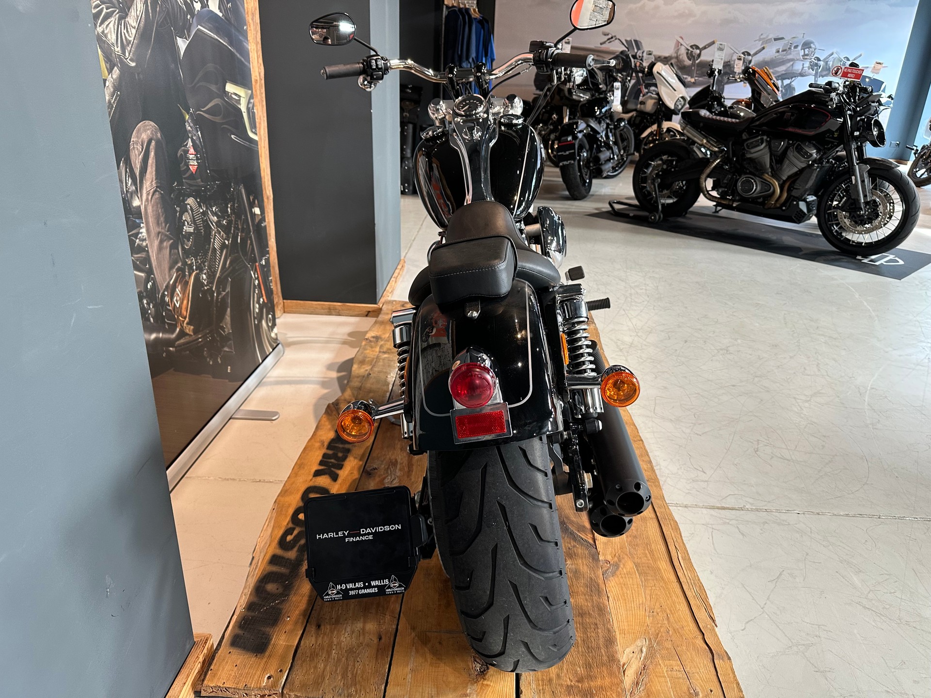 HARLEY-DAVIDSON FXDWG Dyna Wide Glide 103 ABS-image-9