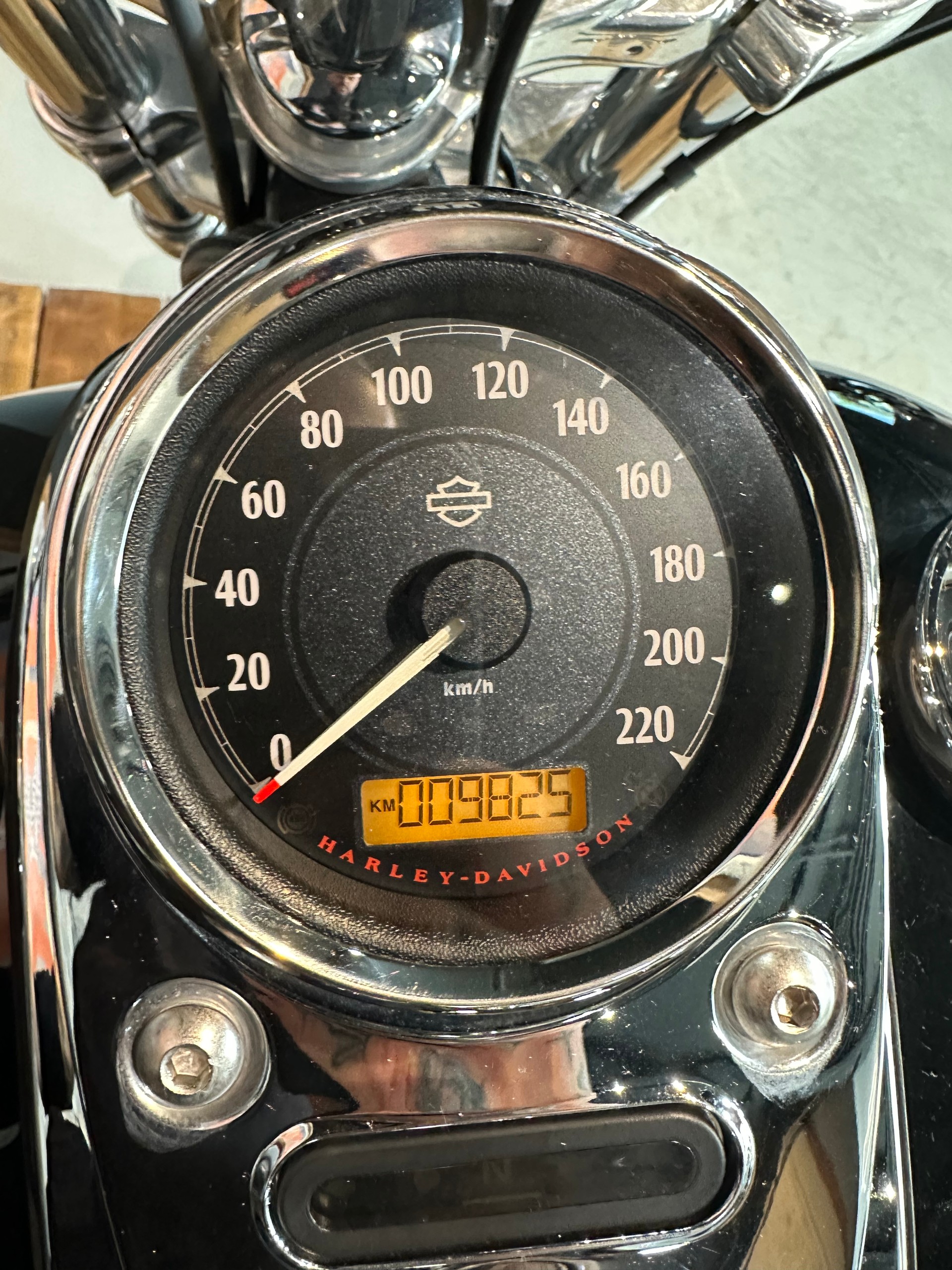 HARLEY-DAVIDSON FXDWG Dyna Wide Glide 103 ABS-image-13