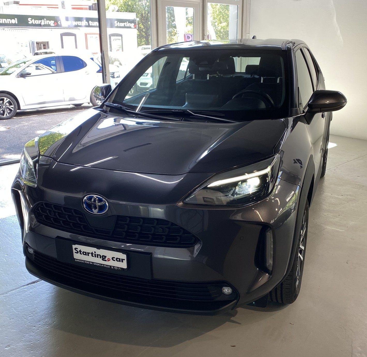 TOYOTA Yaris Cross 1.5 Trend e-CVT AWDi-showroom-element-3