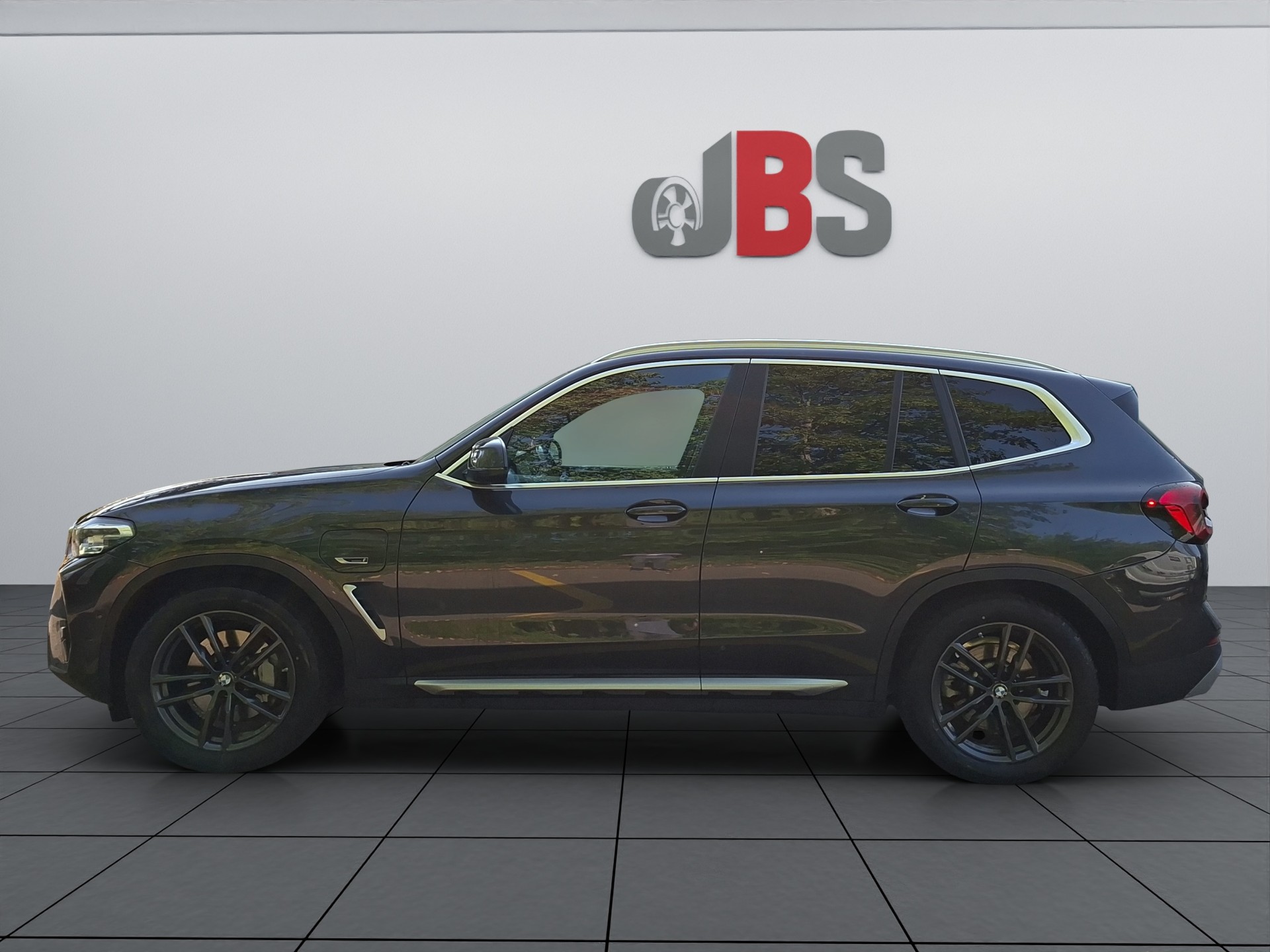 BMW X3 xDrive 30e M Sport-showroom-element-1