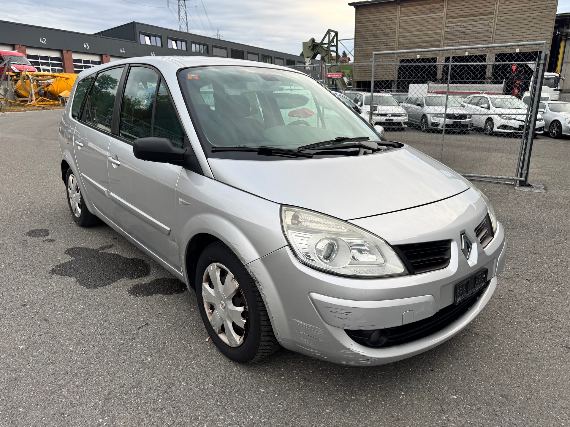 RENAULT mégane Scénic II-image-1