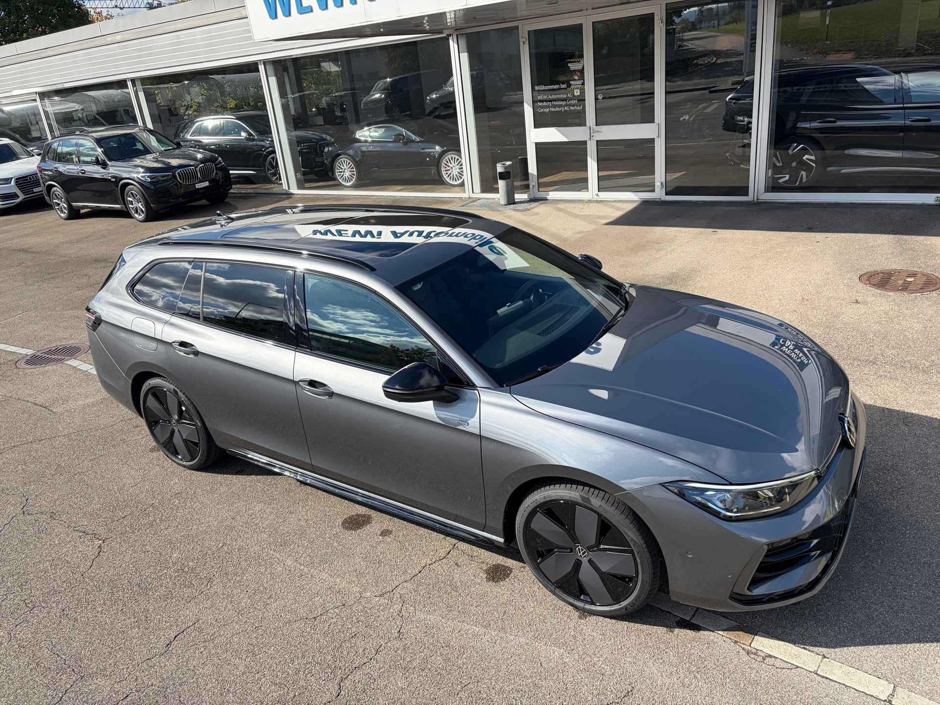 VW Passat Variant 2.0 TSI R-Line 4 Motion DSG-image-8