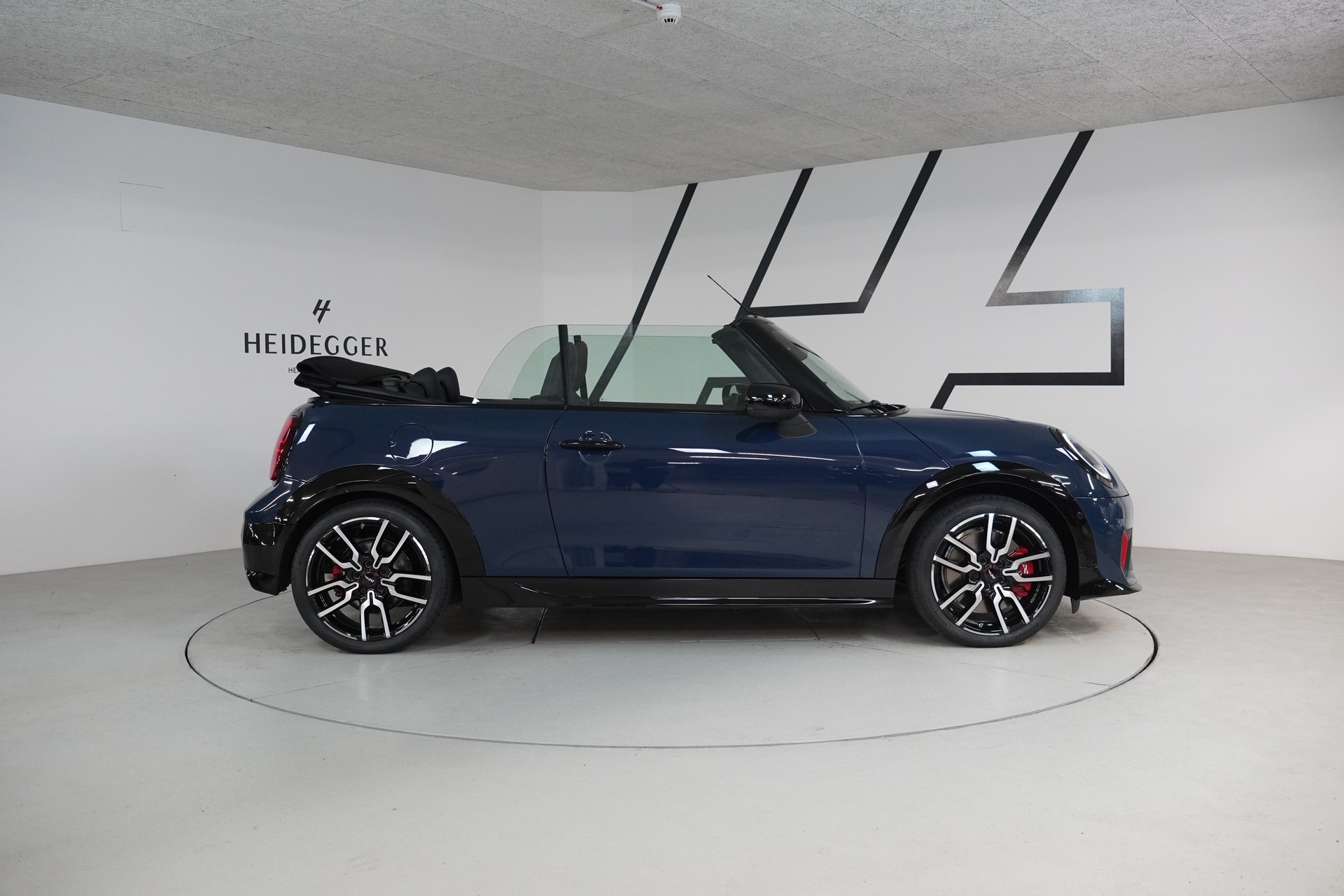 MINI Cooper John Cooper Works Cabriolet DKG-image-15