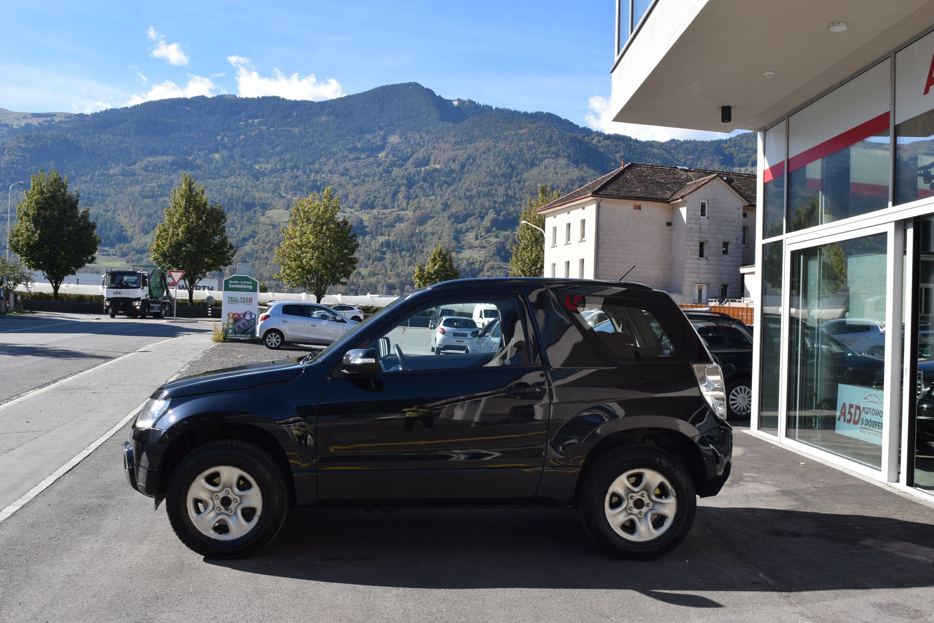 SUZUKI Grand Vitara 2.4 16V GL Top-showroom-element-3