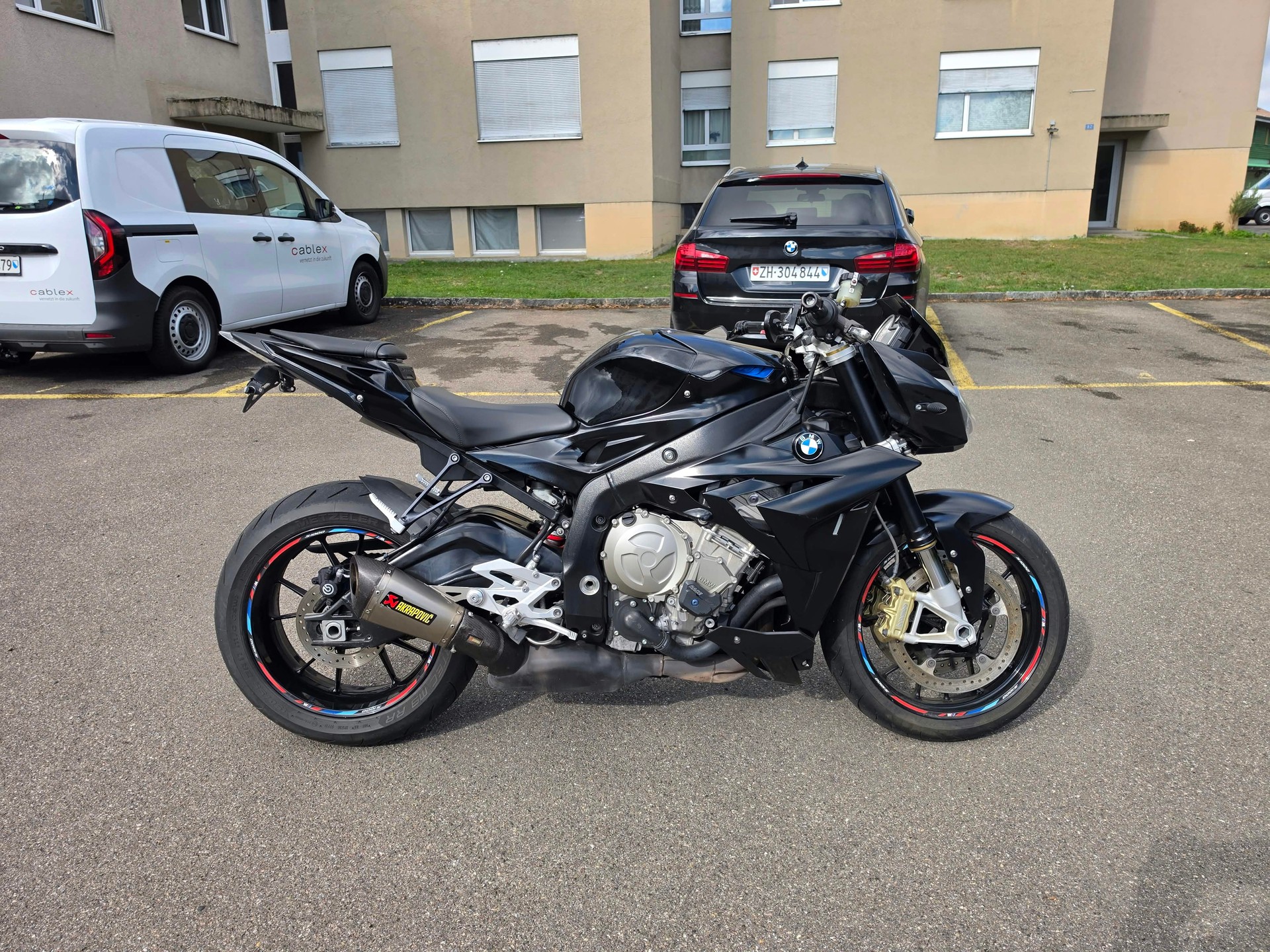 BMW S 1000 R ABS-image-1