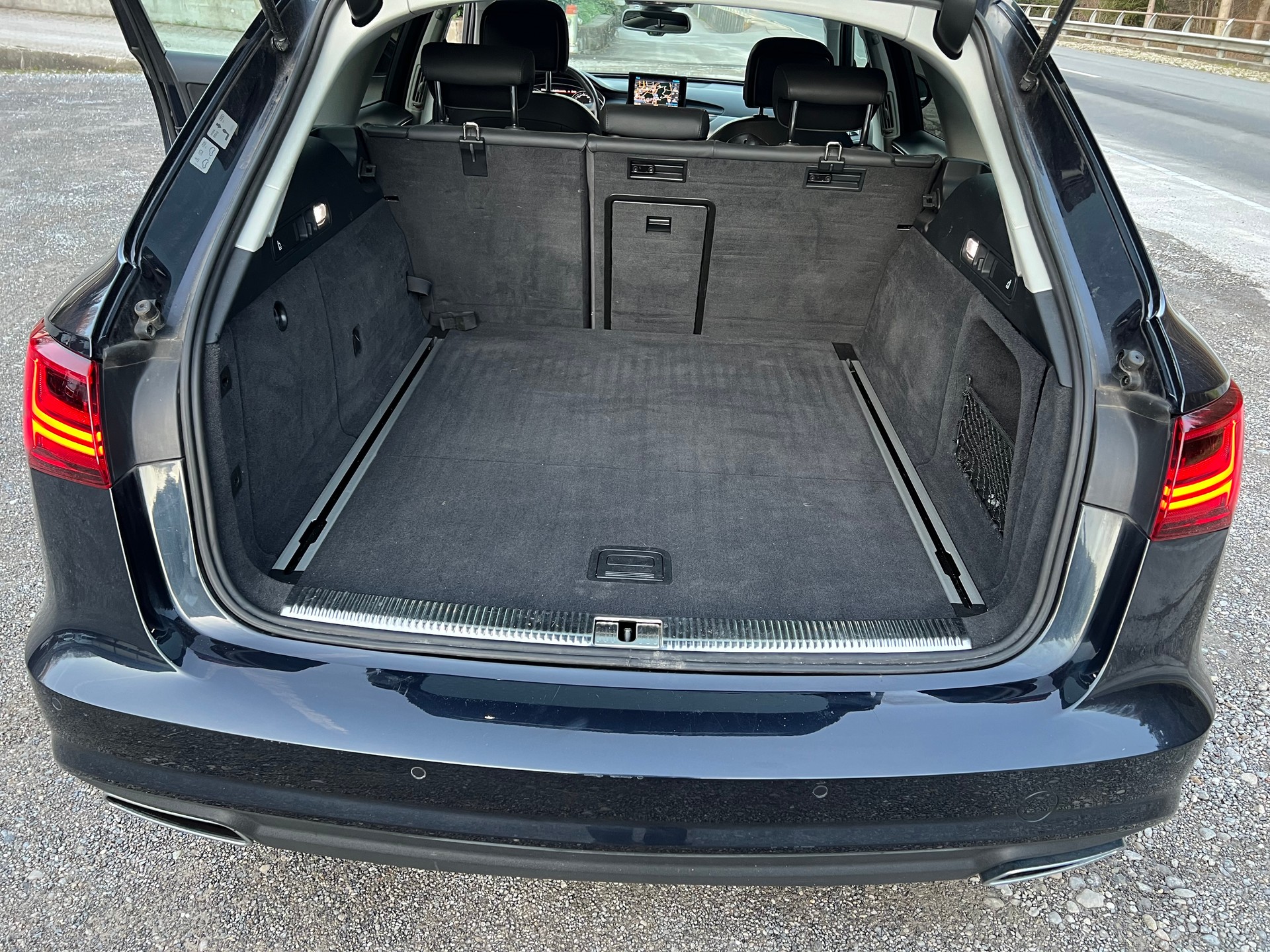 AUDI A6 Avant 3.0 TDI V6 quattro S-tronic-image-10