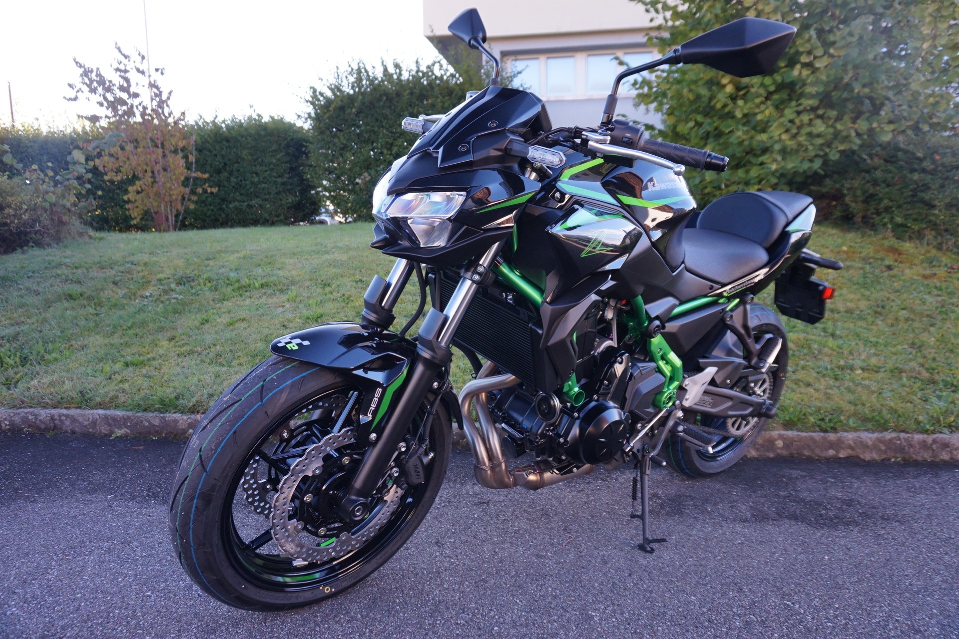 KAWASAKI Z 650 ABS (35kW/50kW) MY25-image-1
