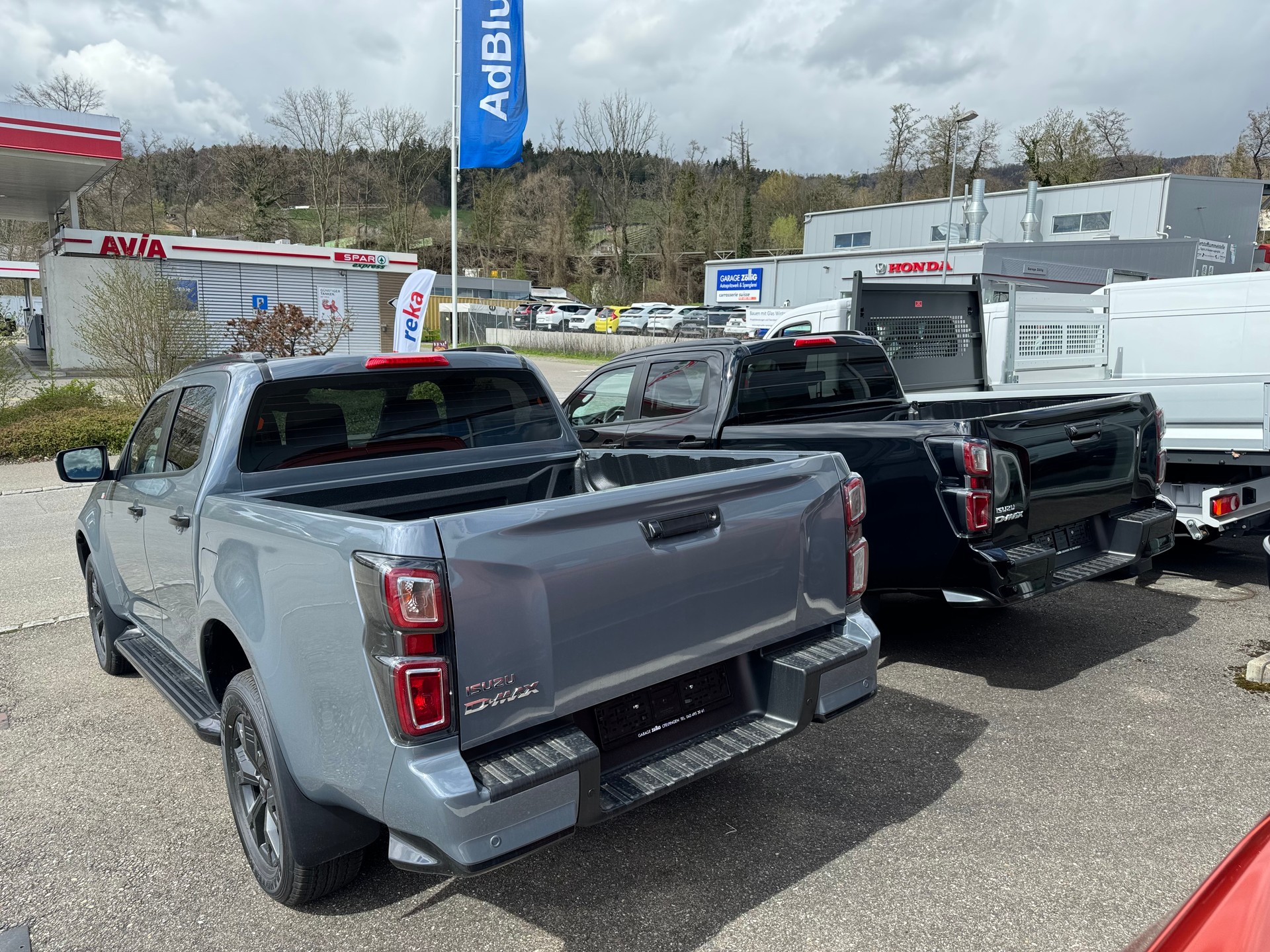 ISUZU D-MAX 1.9 CrewCab N60 Nitro Sport 4x4 Automat 5 JAHRE GARANTIEBei Garage Zöllig Finanzierung OHNE Zins möglich-image-23