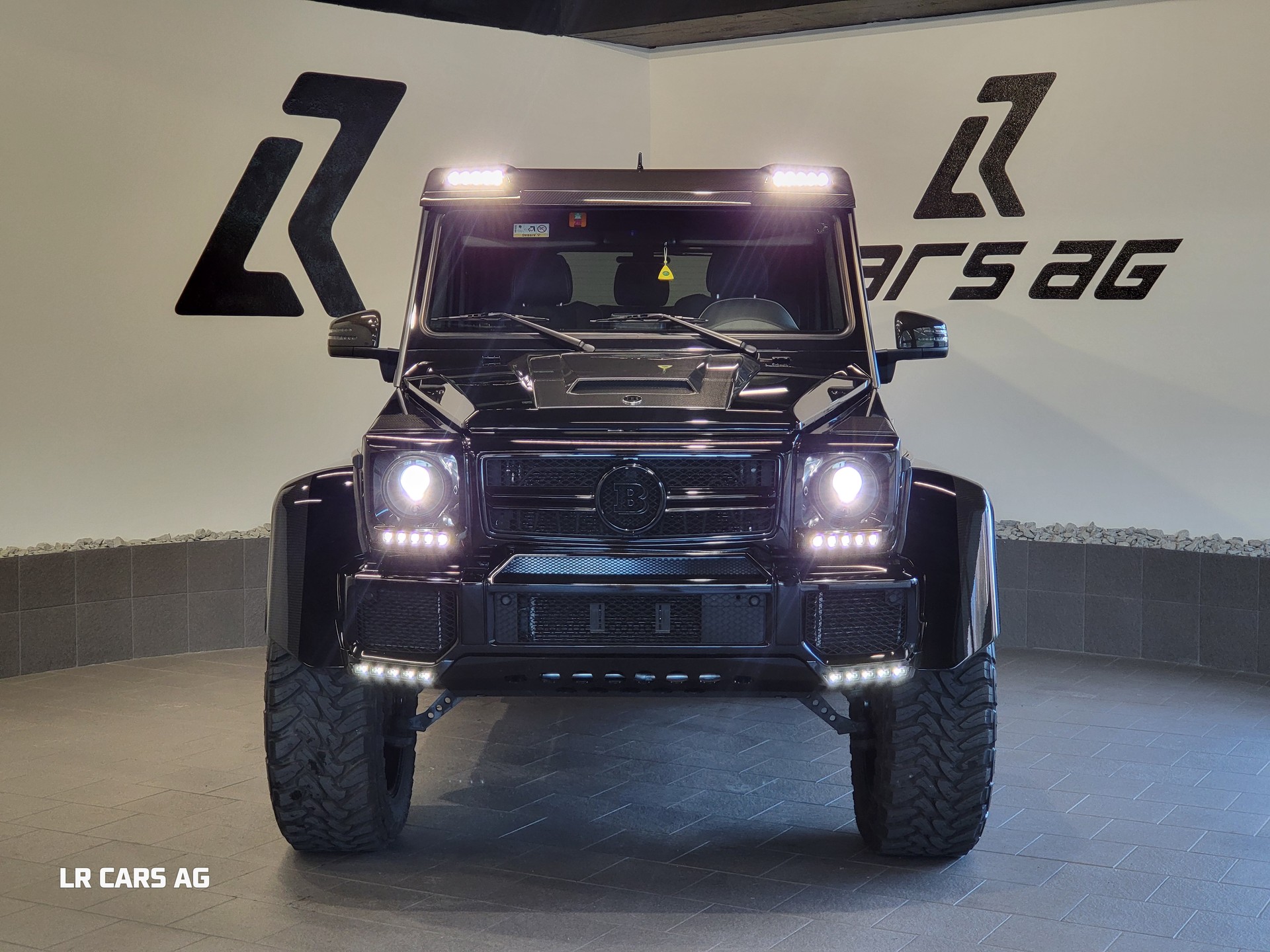 MERCEDES-BENZ G500 4x4² BRABUS-image-2