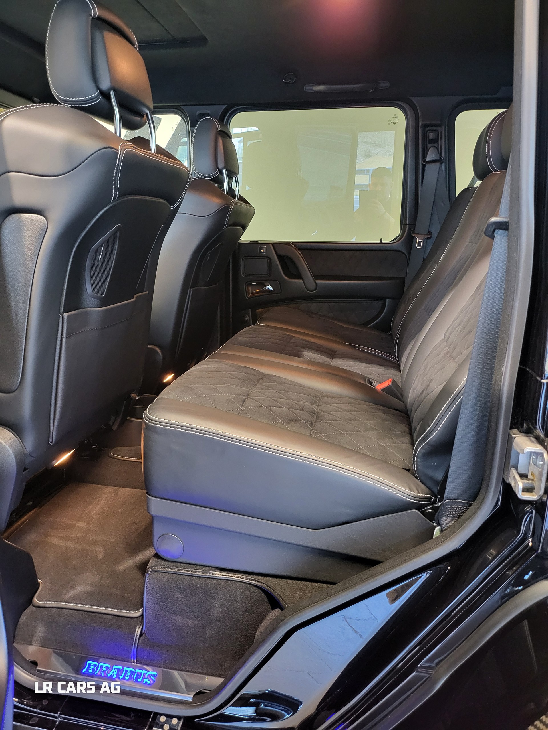 MERCEDES-BENZ G500 4x4² BRABUS-image-15