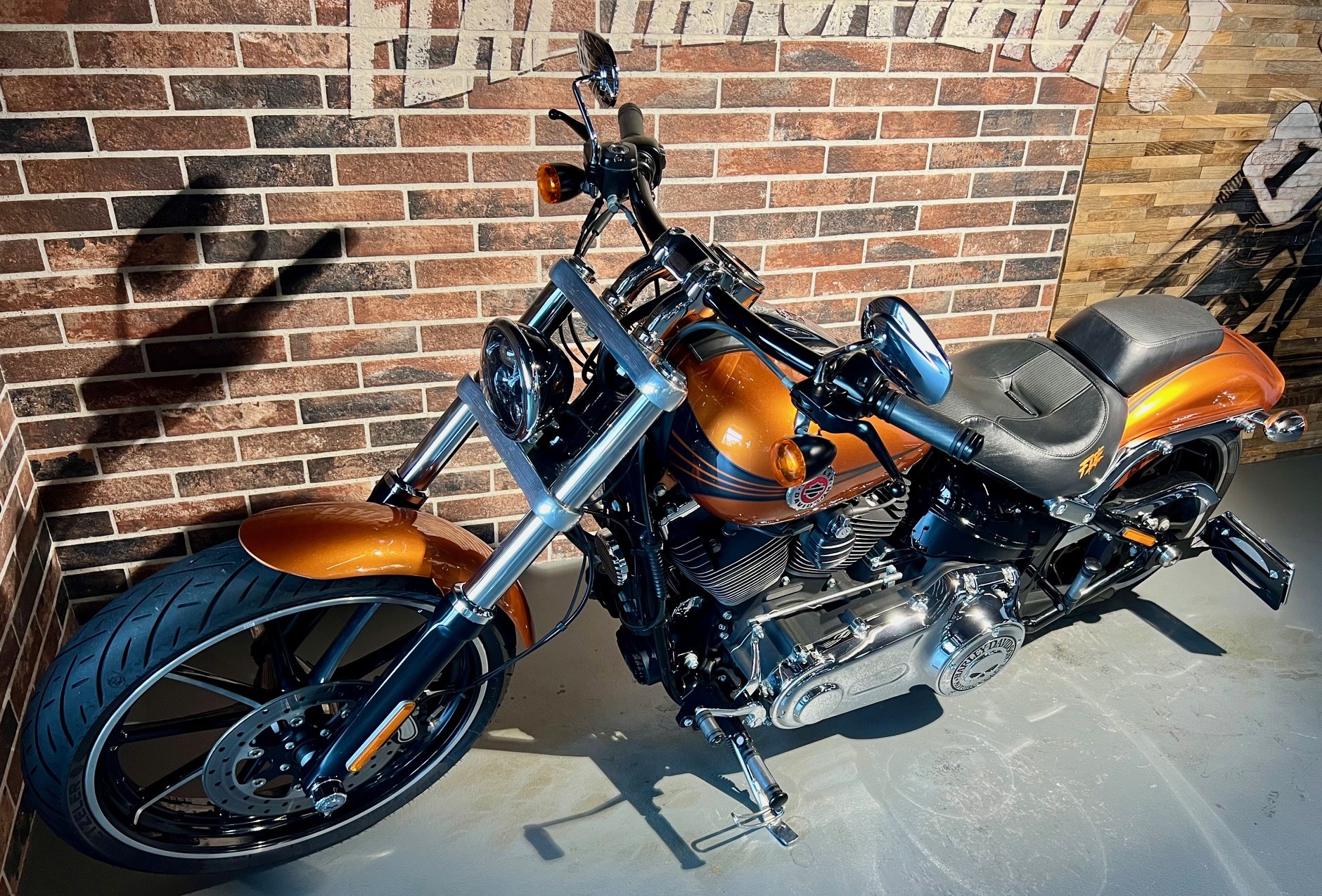 HARLEY-DAVIDSON FXSB Breakout 103 ABS-image-1
