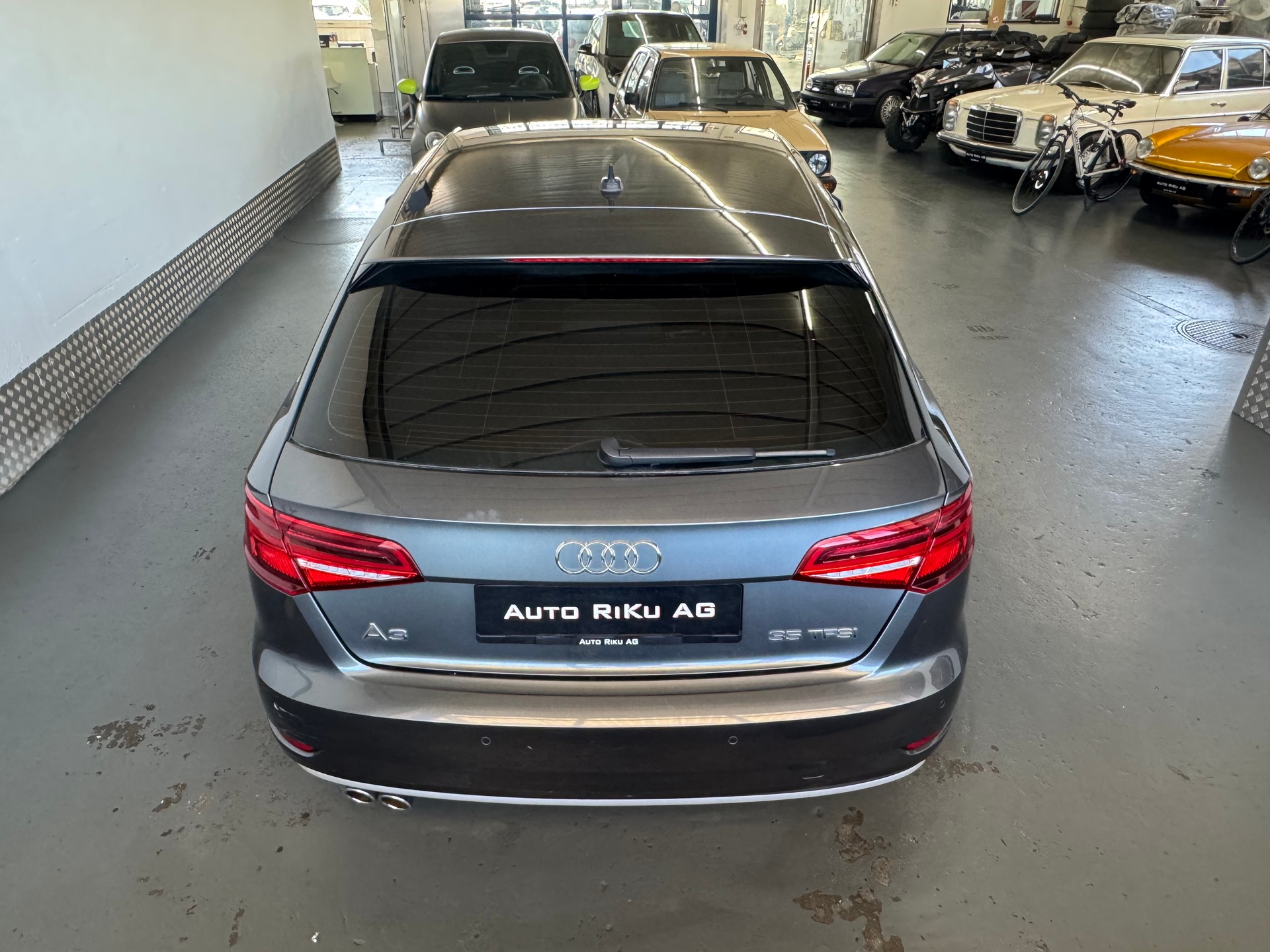 AUDI A3 Sportback 35 TFSI Sport-image-8