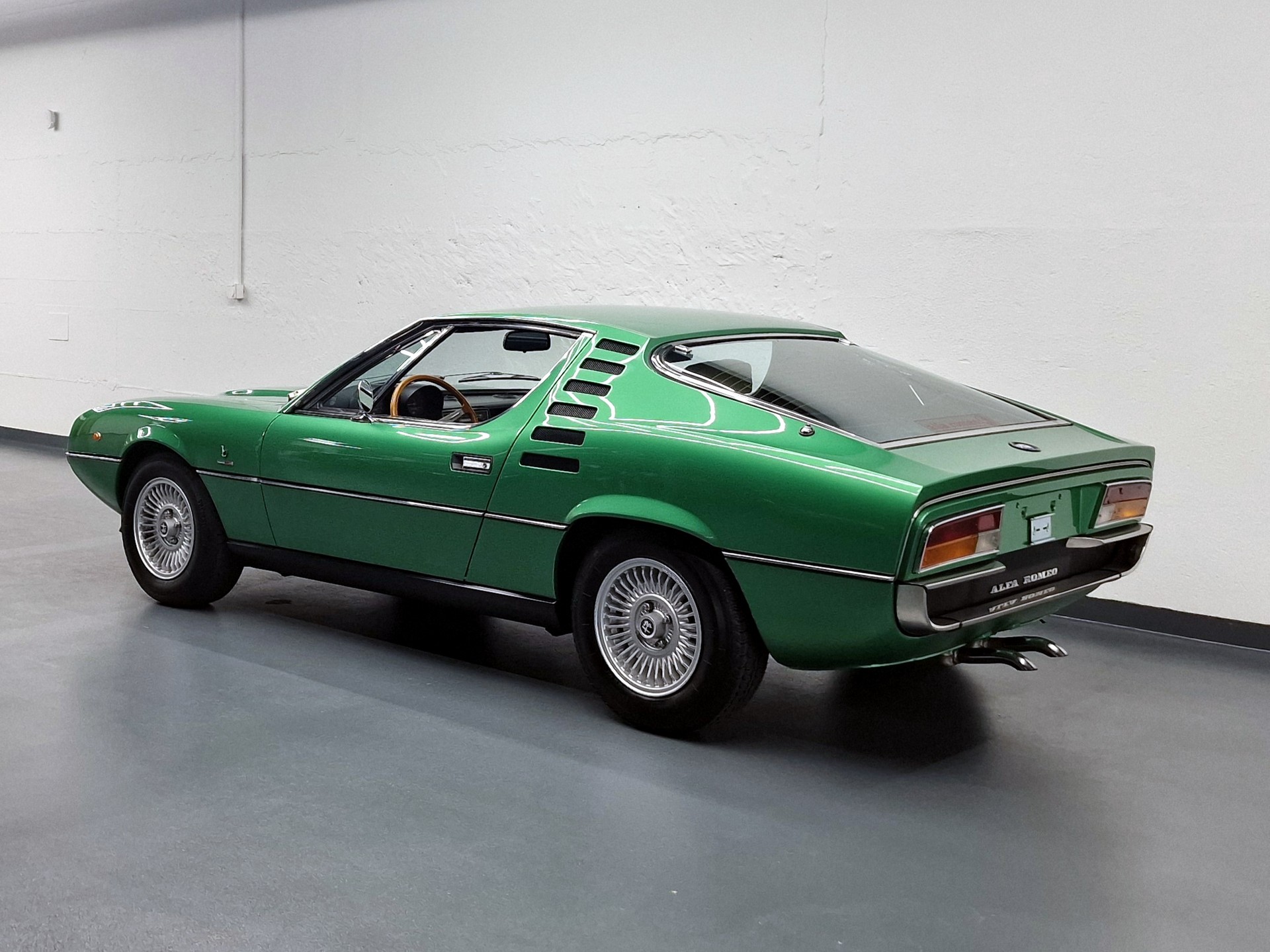 ALFA ROMEO Montreal-image-6