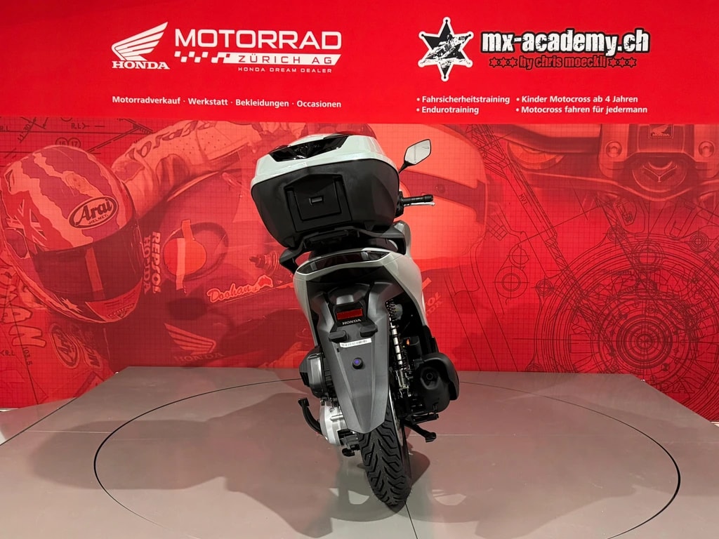 HONDA SH 125 *Neufahrzeug* *Falcon Grey*-image-9